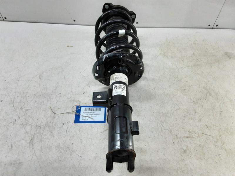 SCHOKBREKER VOOR RECHTS Hyundai TUCSON (2 facelift) 09/18-01/21