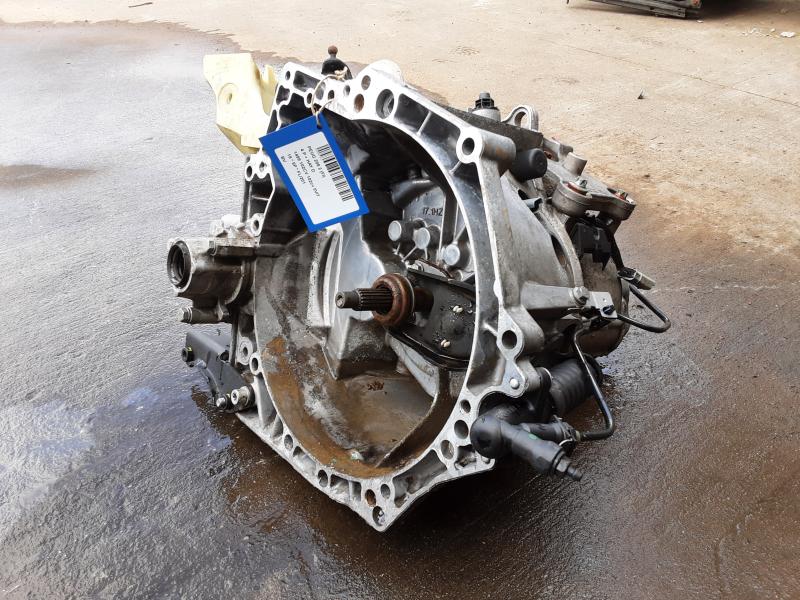 GETRIEBE Peugeot 208 8/15 - 20