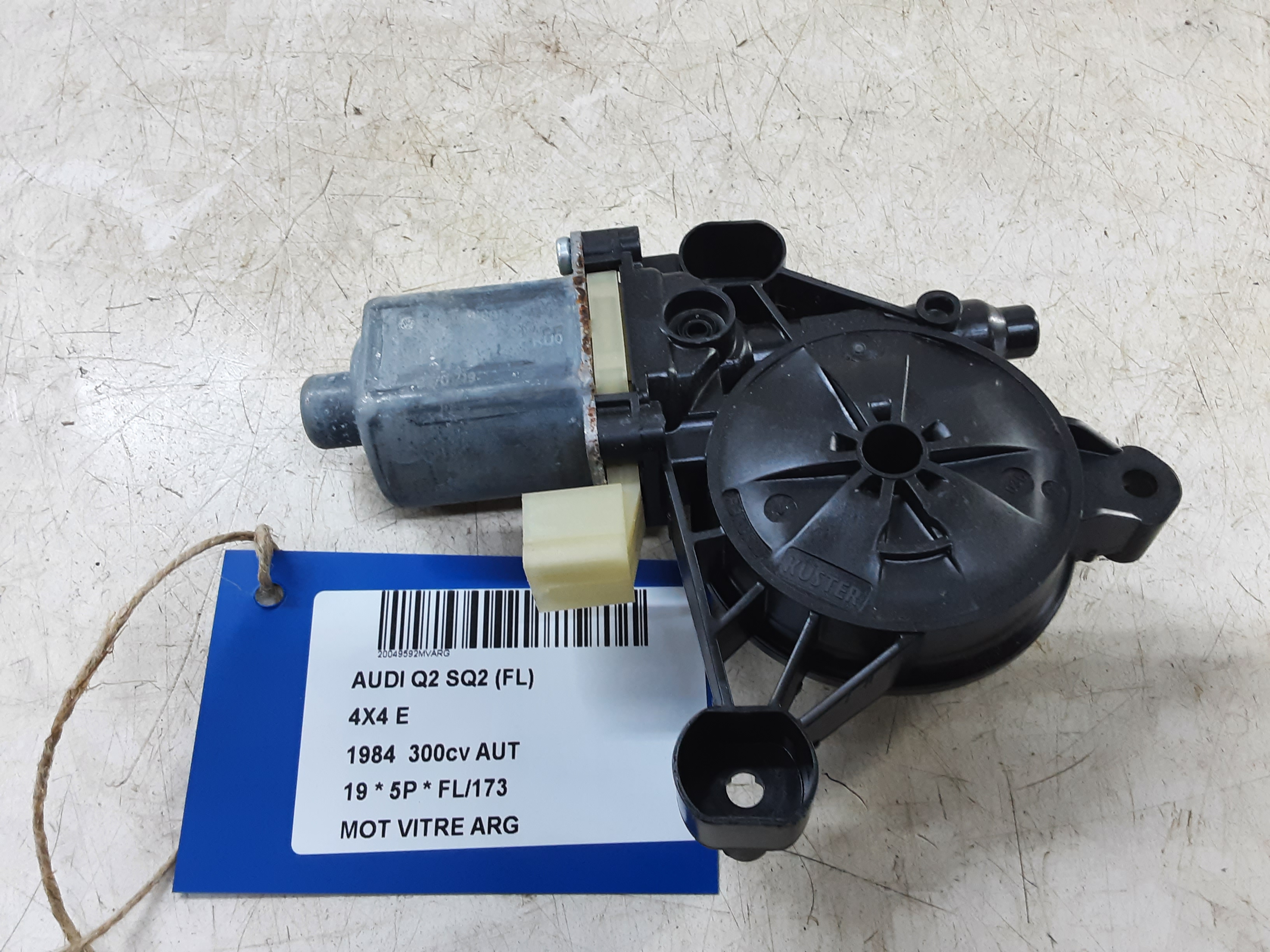 MOTEUR DE VITRE DE PORTE ARRIERE GAUCHE Audi SQ2