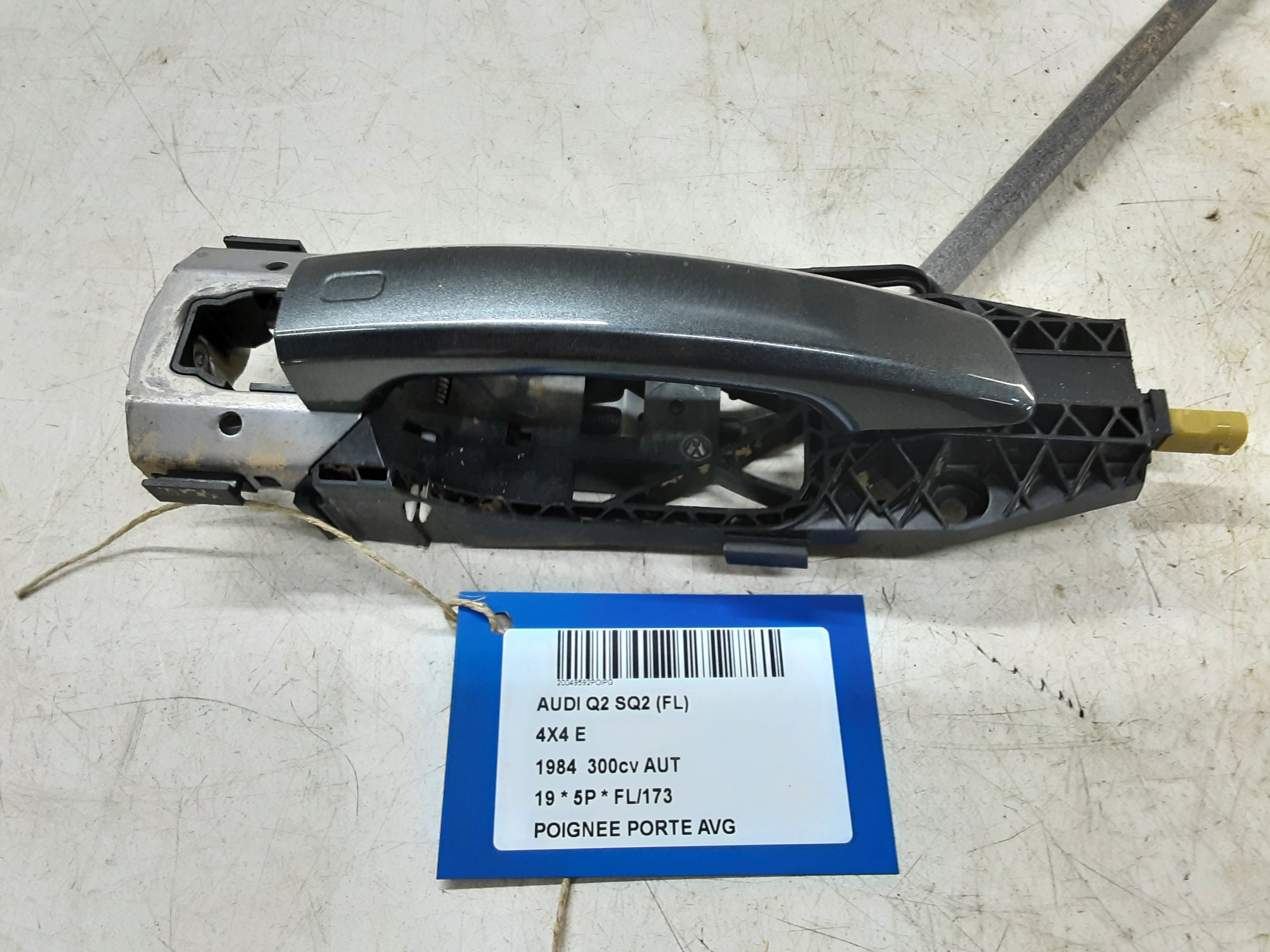 POIGNEE DE PORTE AVANT GAUCHE Audi SQ2