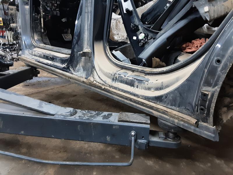 DREMPEL LINKS Audi SQ2