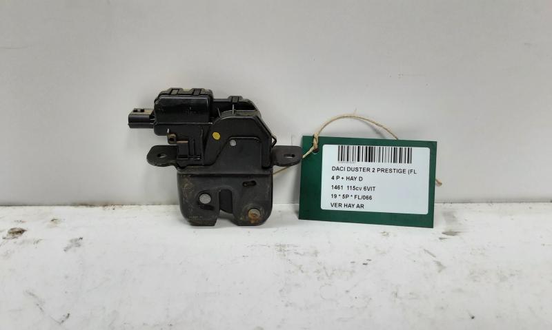 CENTRALE VERGRENDELING ACHTERKLEP Dacia DUSTER 1/18 - 24