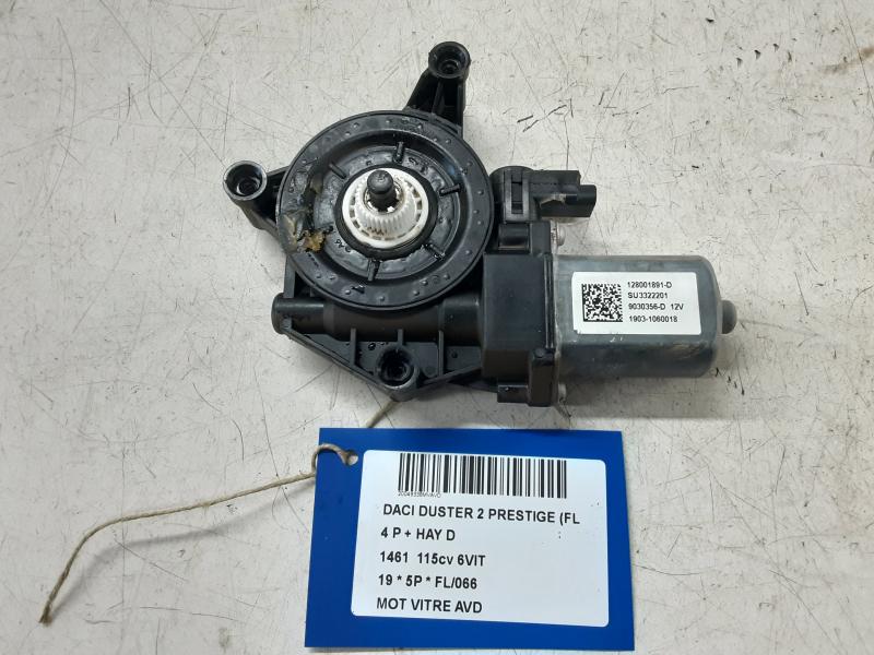MOTOR RUITMECHANISME VOOR RECHTS Dacia DUSTER 1/18 - 24