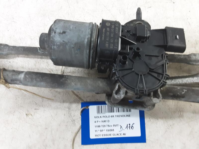 MOTEUR D'ESSUIE-GLACE AVANT Vw POLO (6R) 6/09 - 4/14