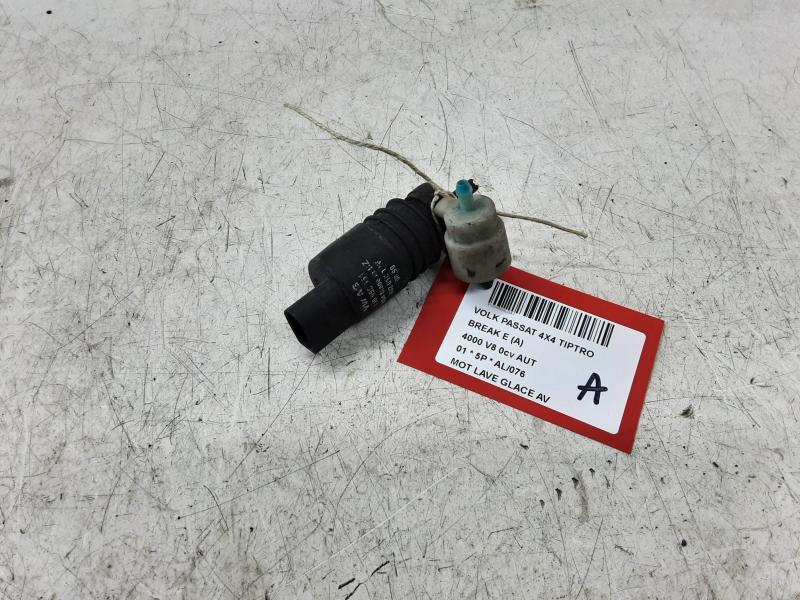 MOTOR RUITENWASSERS VOOR Vw PASSAT 10/00 - 02/05