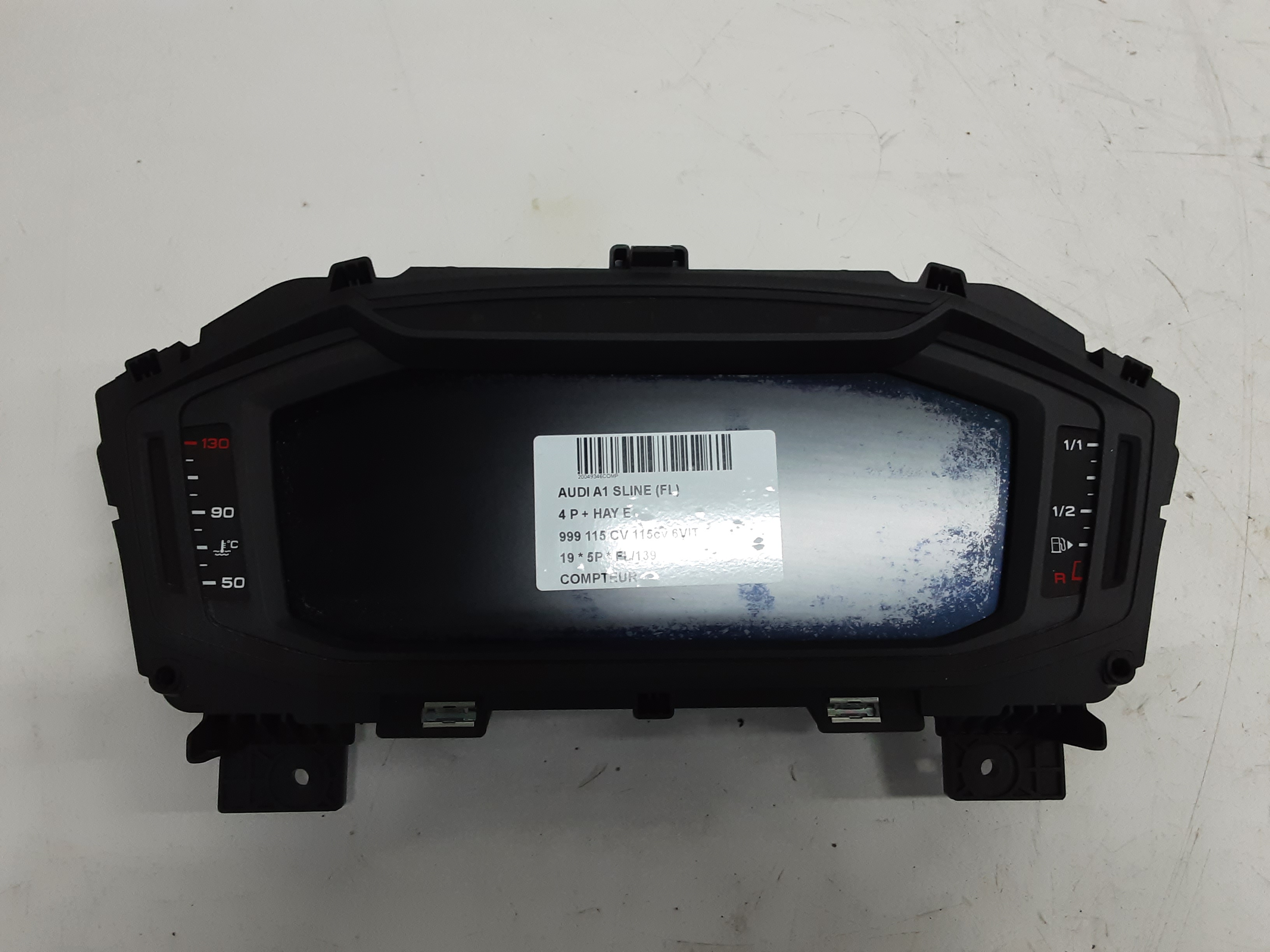KM TELLER Audi A1 12/18+