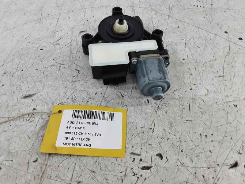 MOTOR RUITMECHANISME ACHTER LINKS Audi A1 12/18+