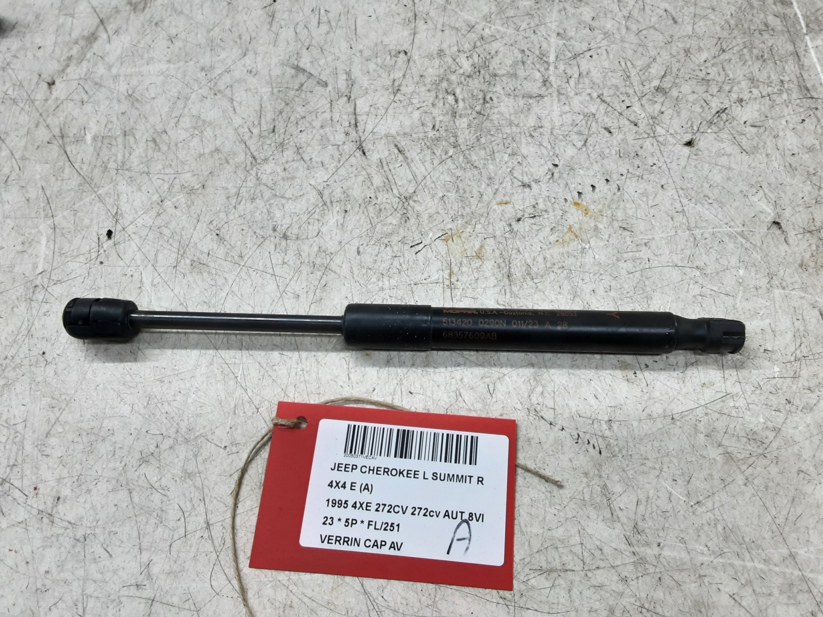 VERIN DE CAPOT AVANT Jeep GRAND CHEROKEE (WL) 2021+