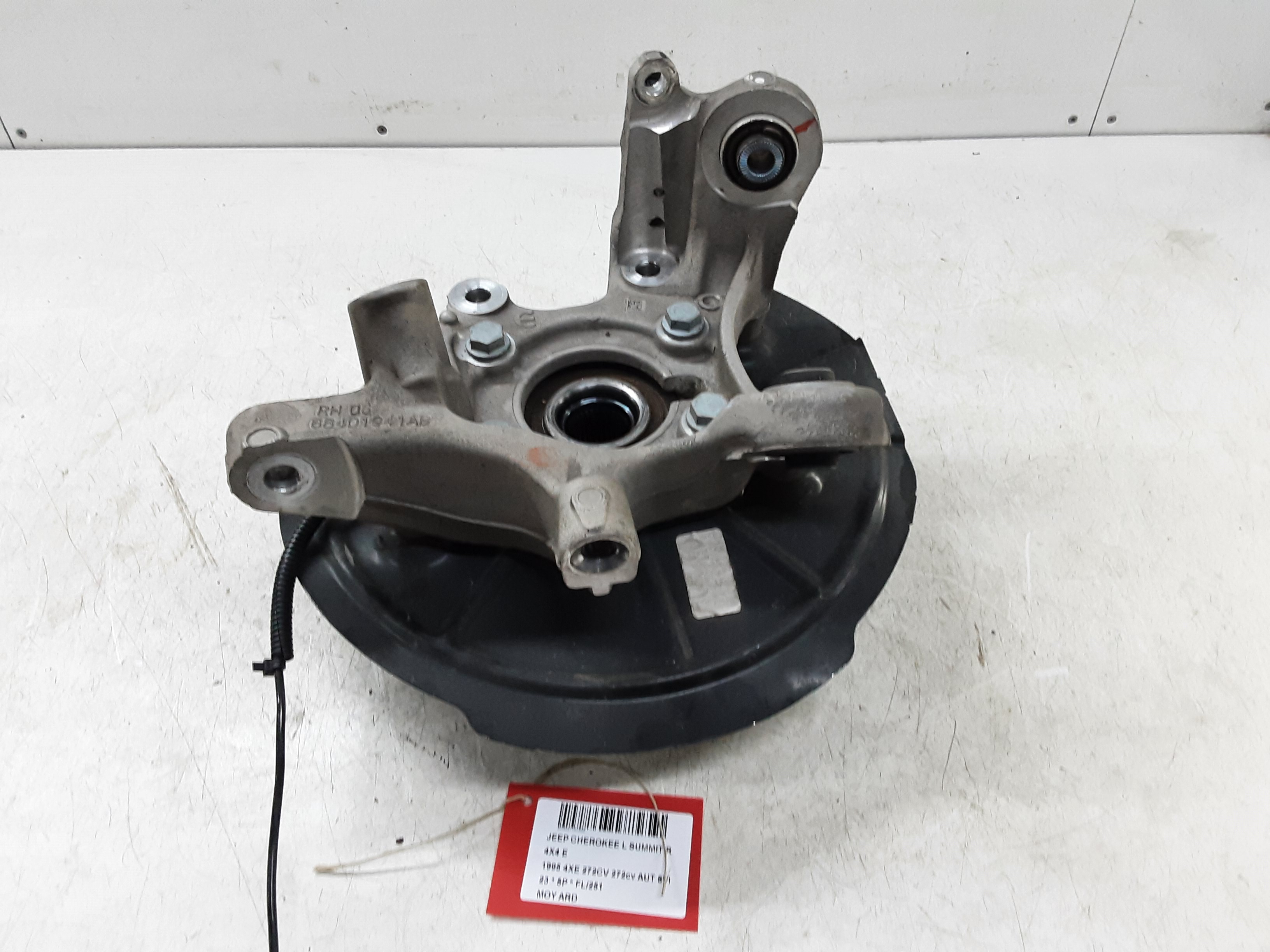MOYEU ARRIERE DROIT Jeep GRAND CHEROKEE (WL) 2021+