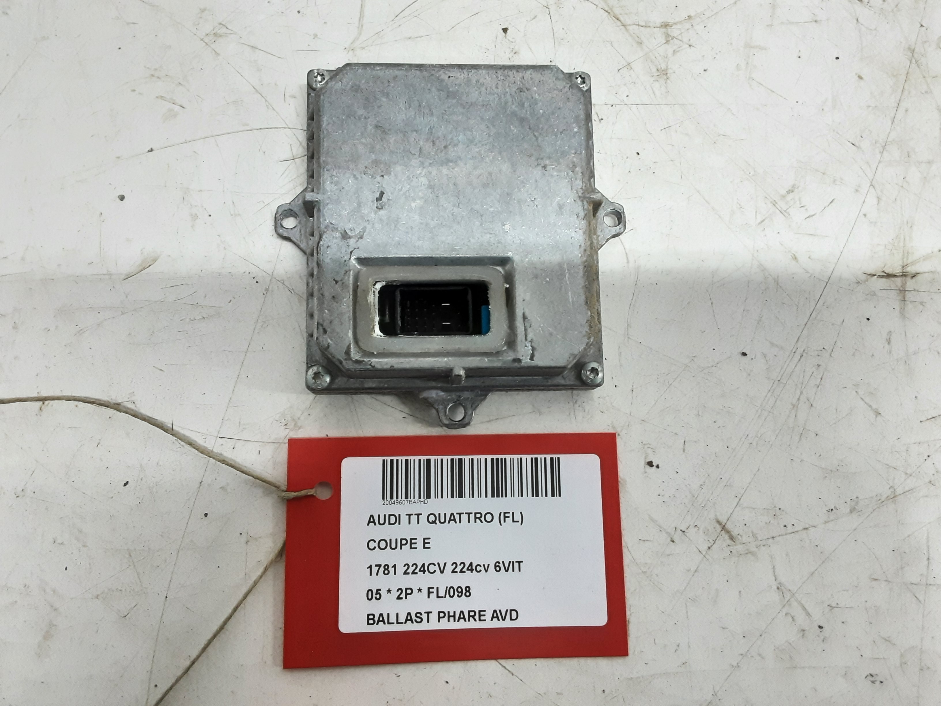 STURING KOPLICHT RECHTS Audi TT 10/98 - 06