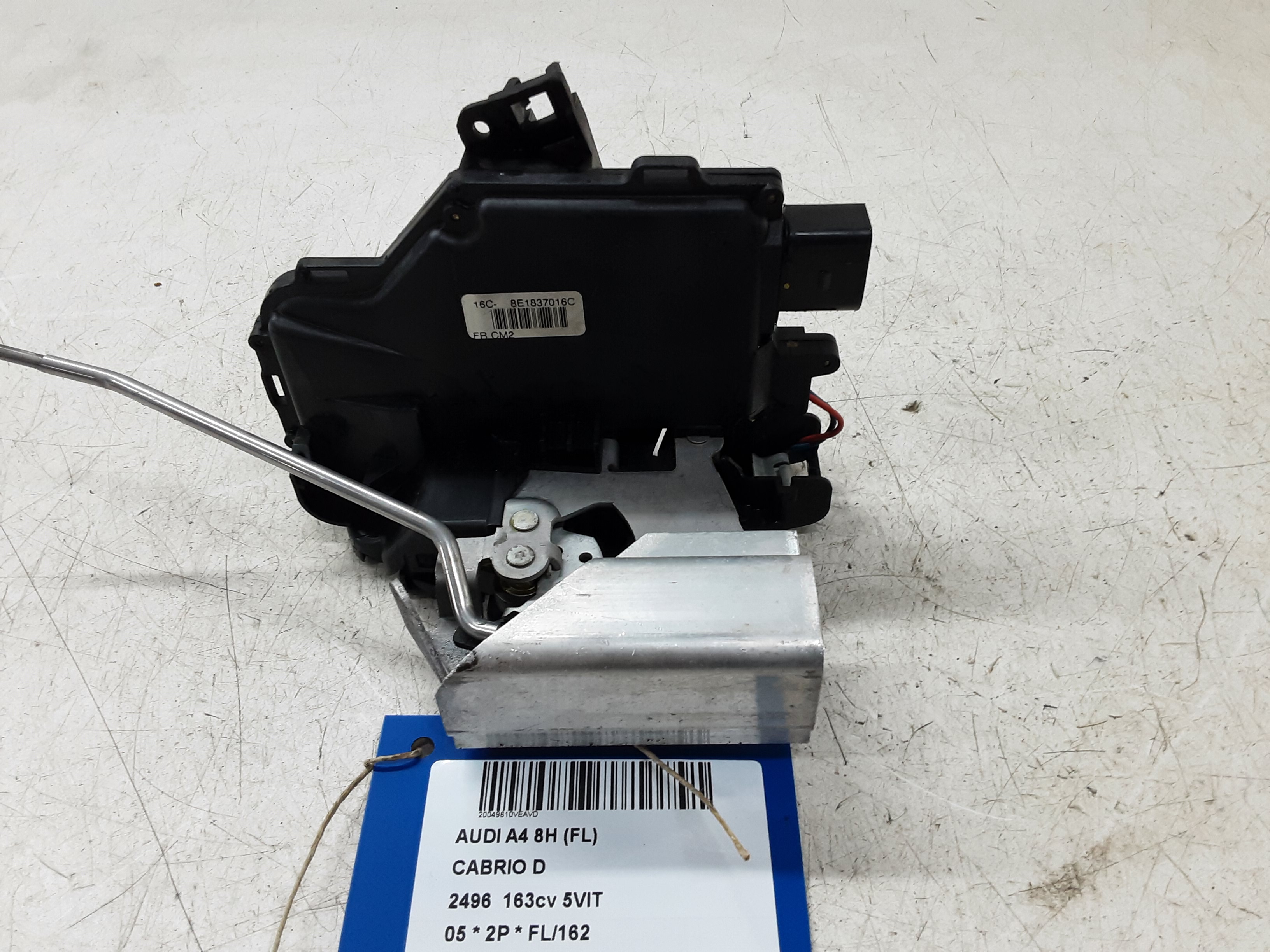 VERGRENDELING VOOR RECHTS Audi A4 CABRIO 4/02 - 05