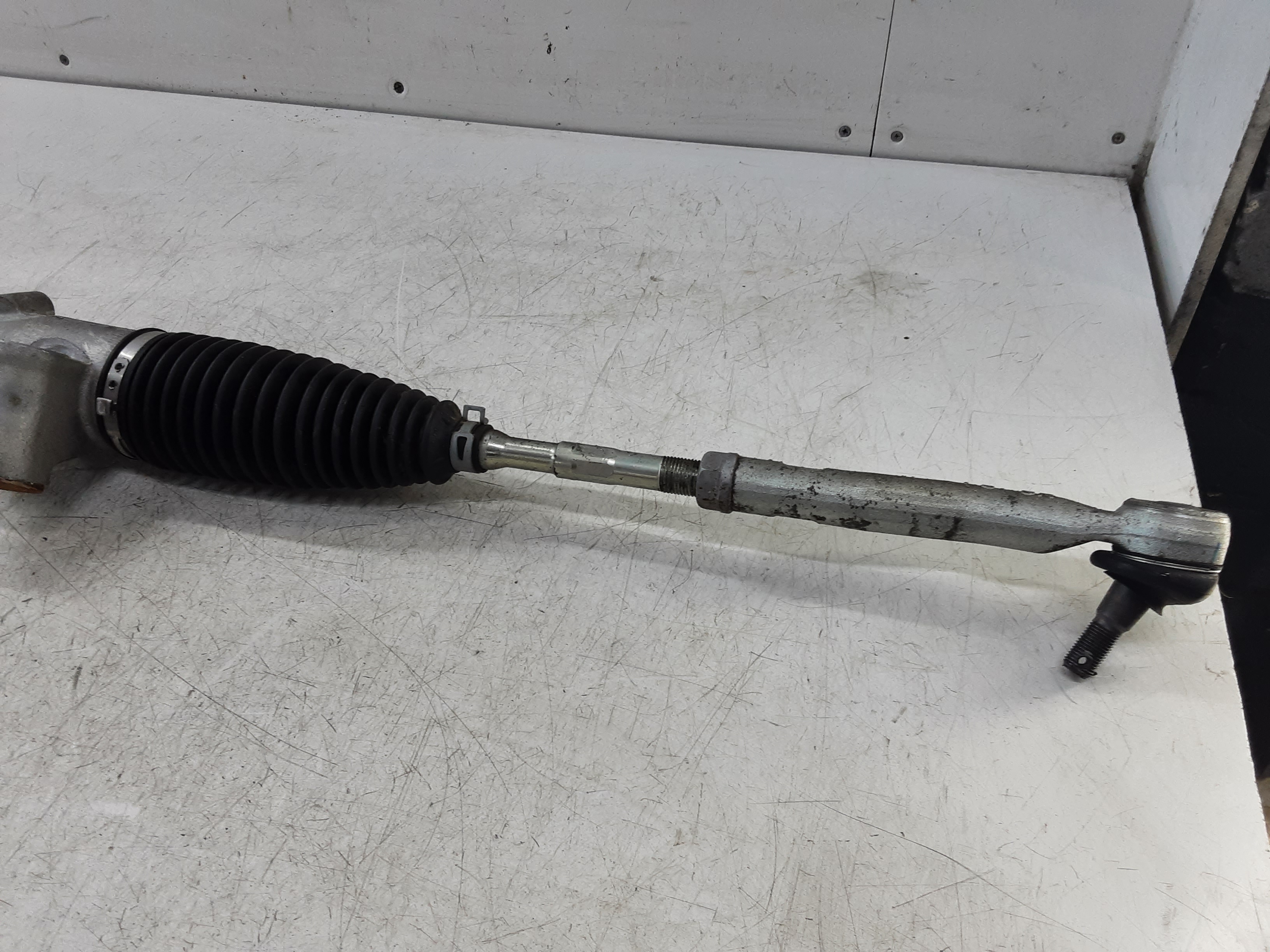 BARRE DE DIRECTION AVANT DROITE Toyota COROLLA 5P/5D 18+