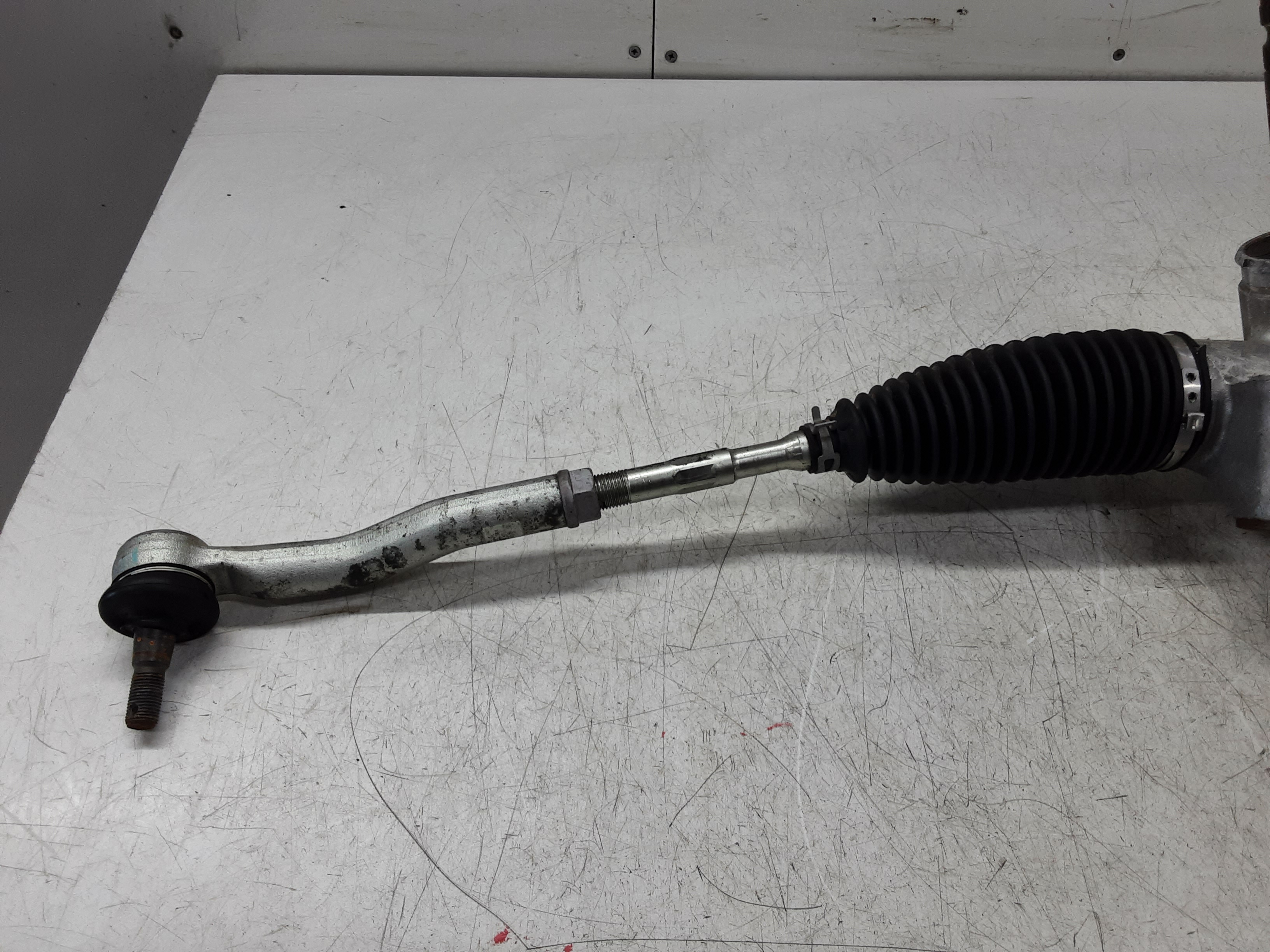 SPOORSTANG RECHTS VOOR Toyota COROLLA 5P/5D 18+