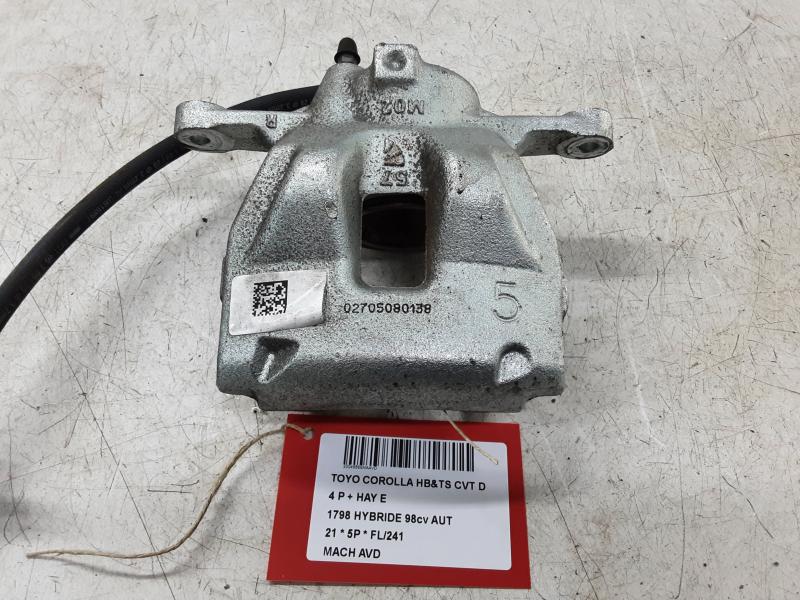 REMKLAUW VOOR RECHTS Toyota COROLLA 5P/5D 18+