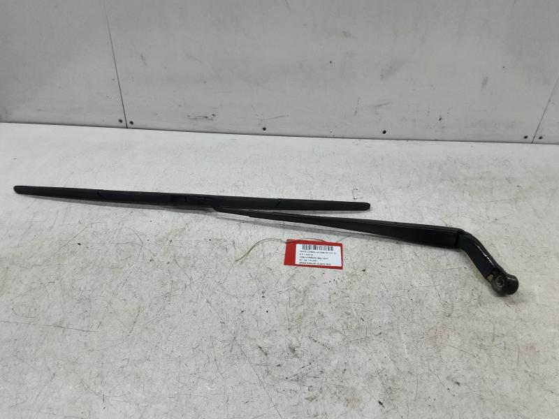 BRAS D'ESSUIE-GLACE AVANT GAUCHE Toyota COROLLA 5P/5D 18+