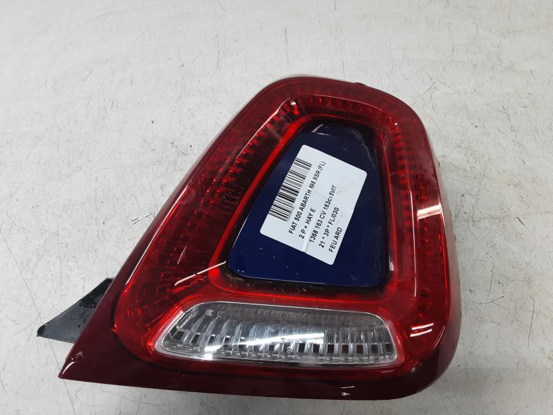 FEU ARRIERE DROIT Fiat 500 7/15+