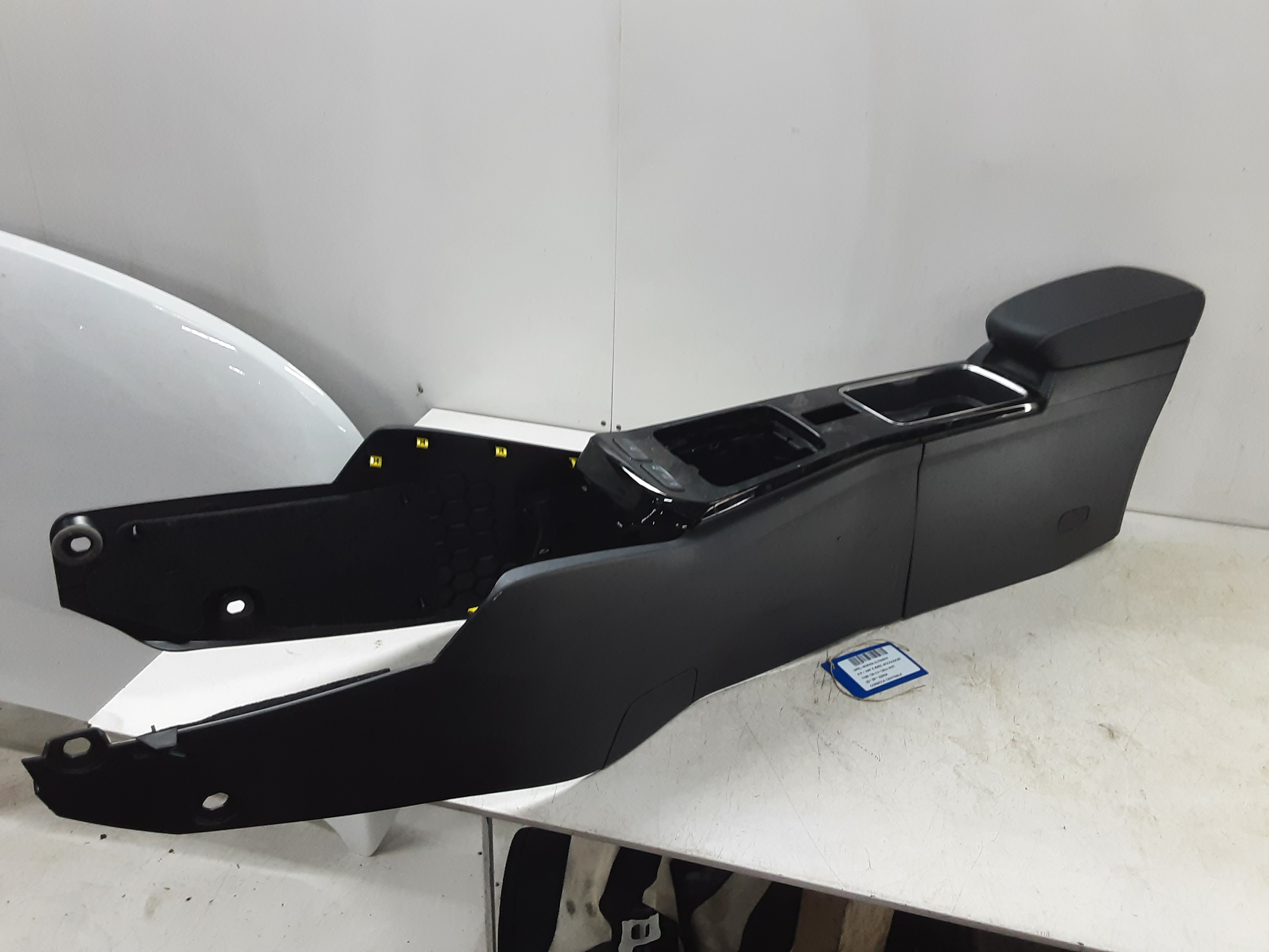 MIDDENCONSOLE Opel MOKKA 10/20 +