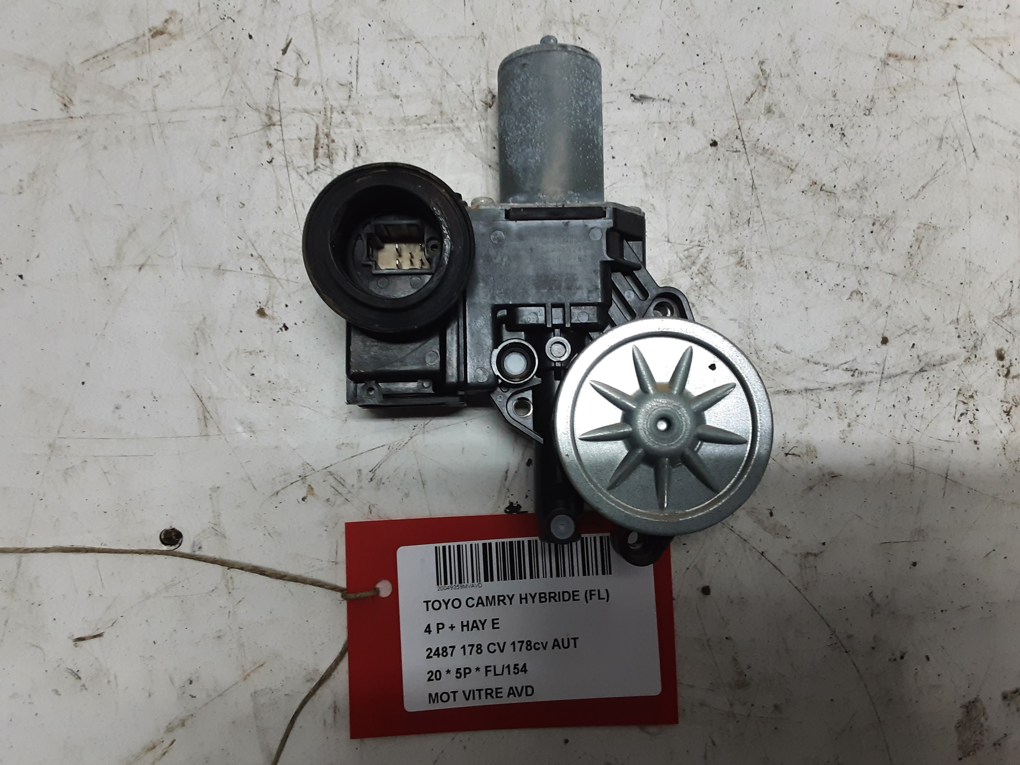 MOTOR RUITMECHANISME VOOR RECHTS Toyota CAMRY XV70 PreFaceLift 2018 - 