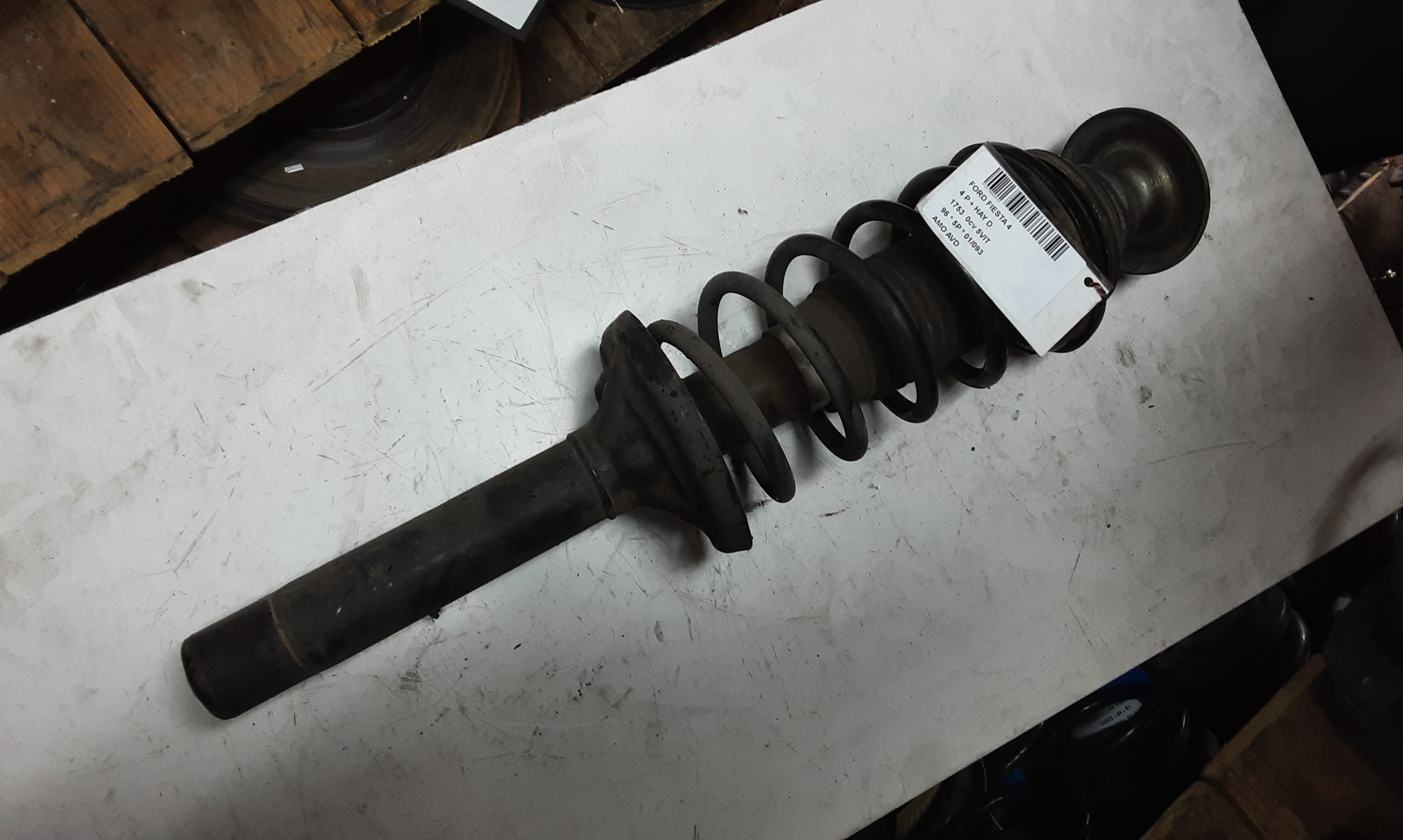 SCHOKBREKER VOOR RECHTS Ford FIESTA 4/89 >10/96