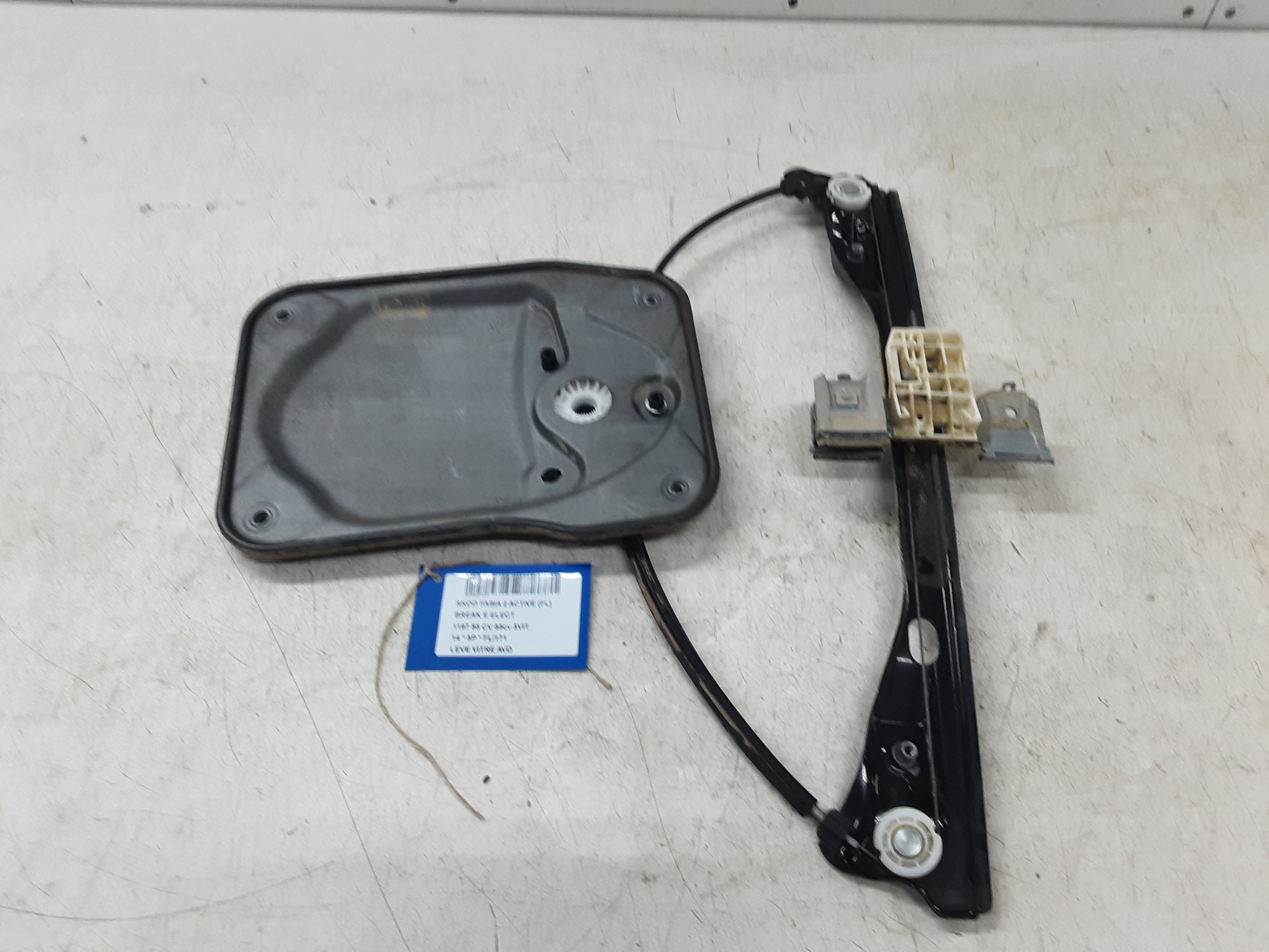 LEVE-VITRE DE PORTE AVANT DROITE Skoda FABIA (5J) 3/10 - 14