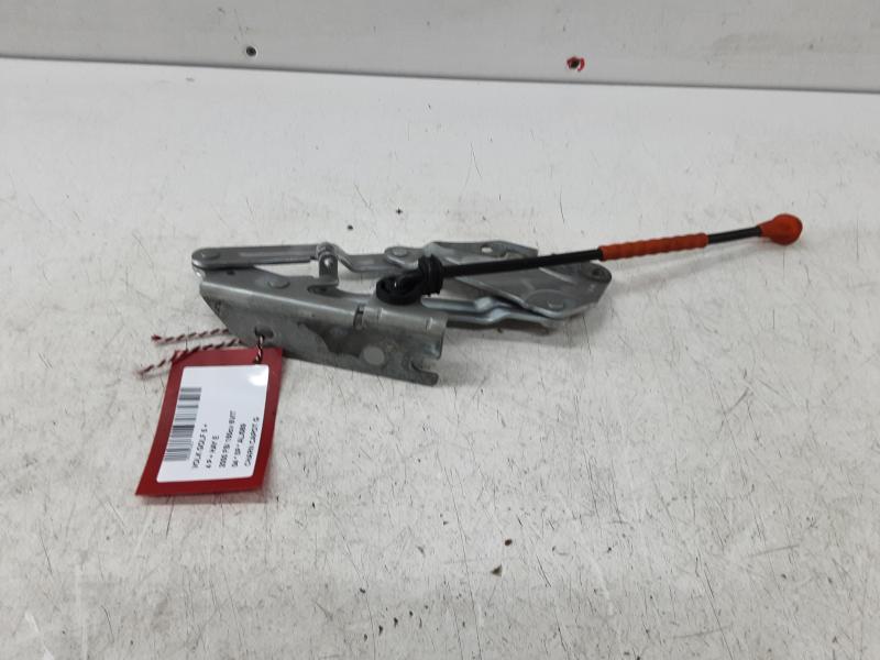 CHARNIERE DE CAPOT GAUCHE Vw GOLF V 11/03 - 08