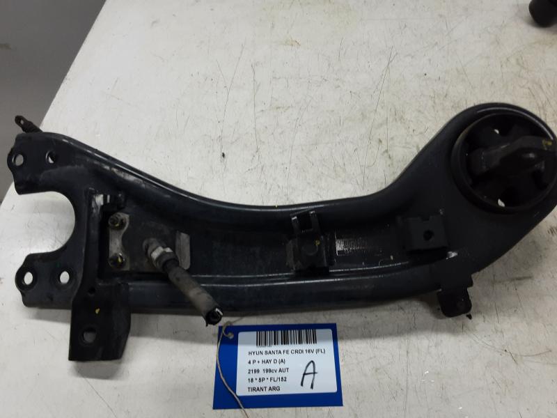 DRAAGARM ACHTER LINKS Hyundai SANTE FE (4) FaceLift 10/16 - 3/21