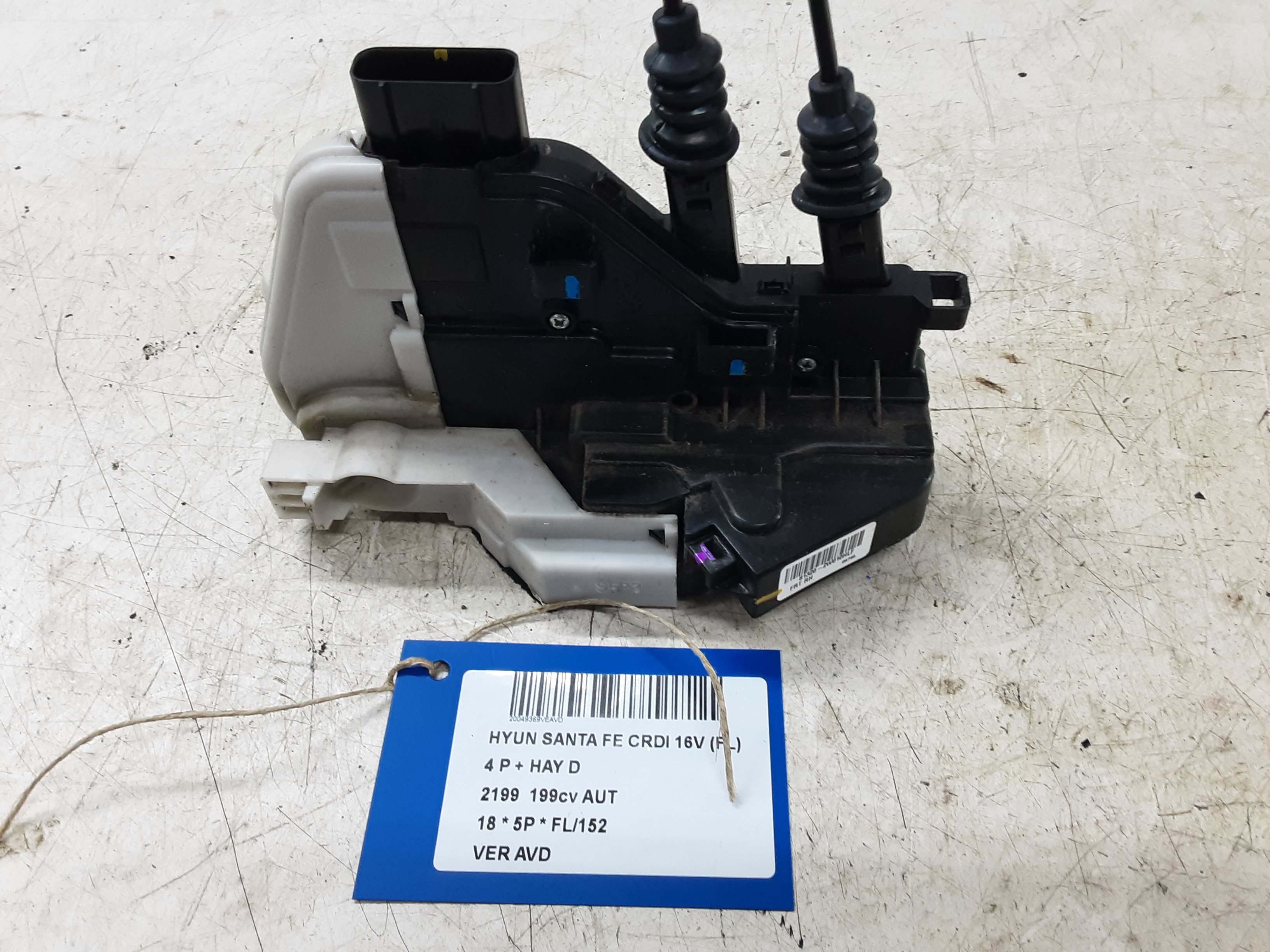 VERROUILLAGE DE PORTE AVANT DROITE Hyundai SANTE FE (4) FaceLift 10/16 - 3/21