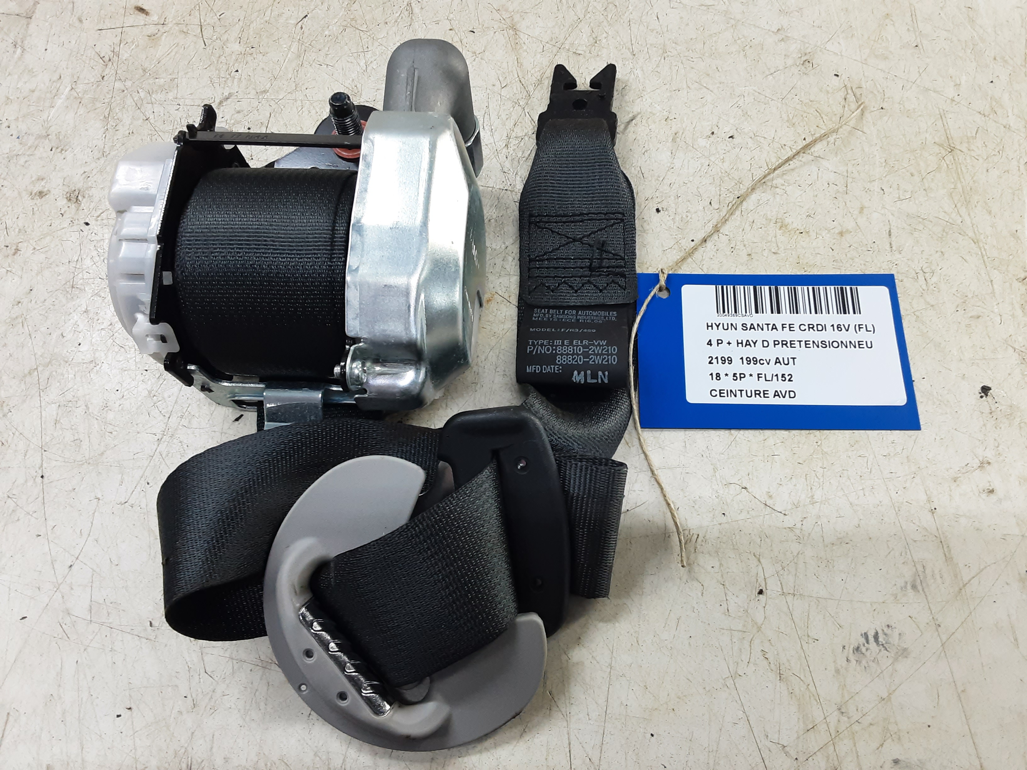 CEINTURE AVANT DROITE Hyundai SANTE FE (4) FaceLift 10/16 - 3/21