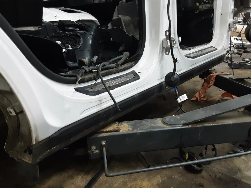 DREMPEL RECHTS Hyundai SANTE FE (4) FaceLift 10/16 - 3/21