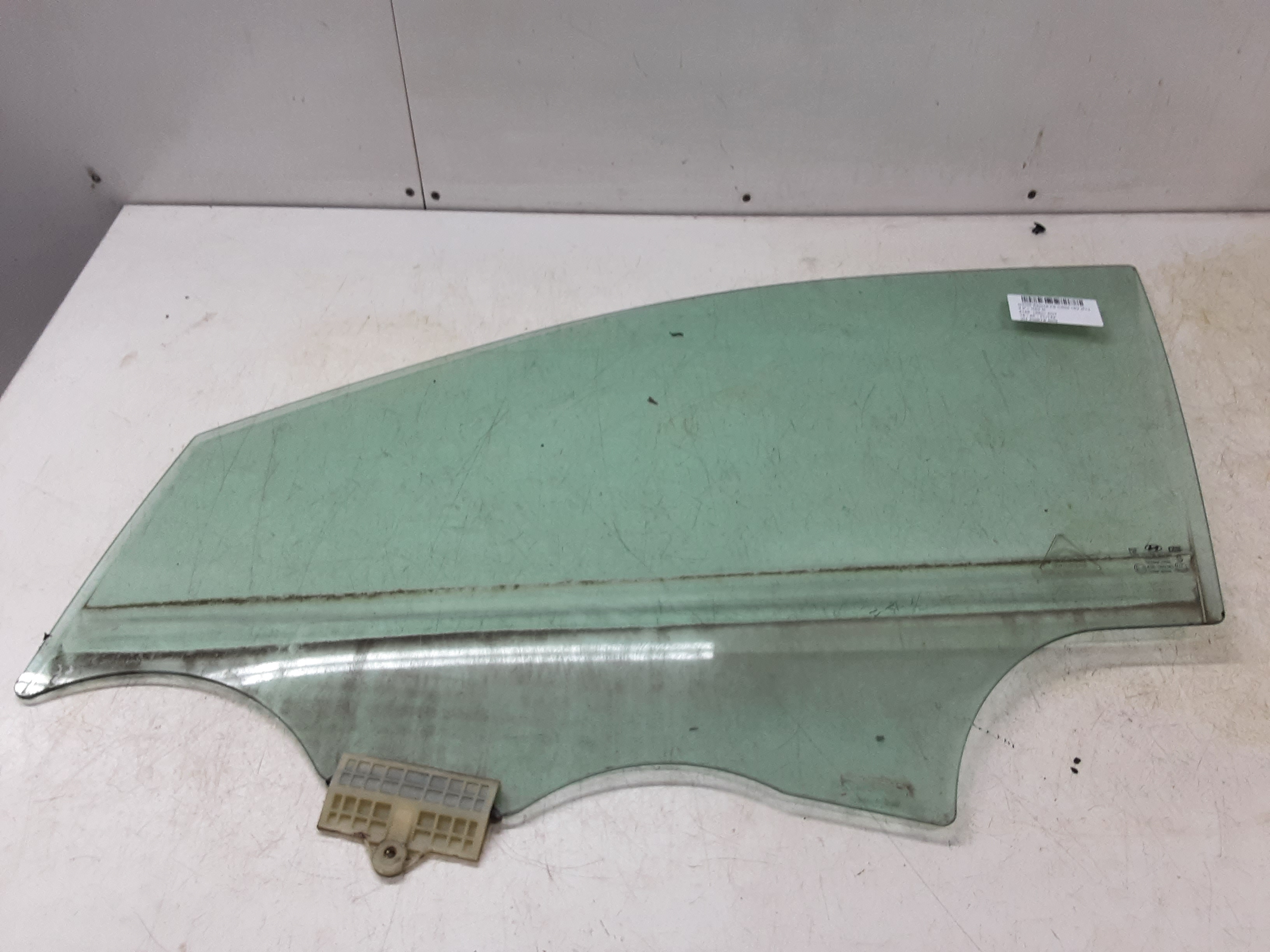 VITRE DE PORTE AVANT GAUCHE Hyundai SANTE FE (4) FaceLift 10/16 - 3/21