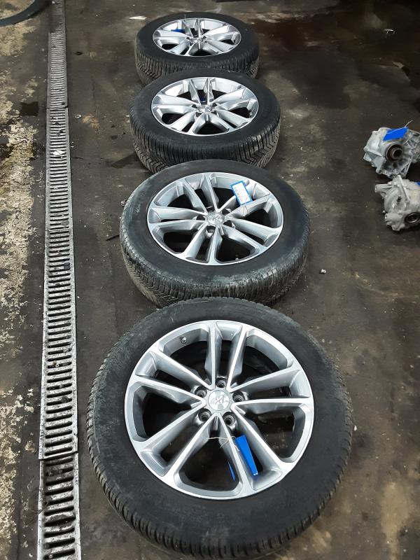 VELGEN Hyundai SANTE FE (4) FaceLift 10/16 - 3/21