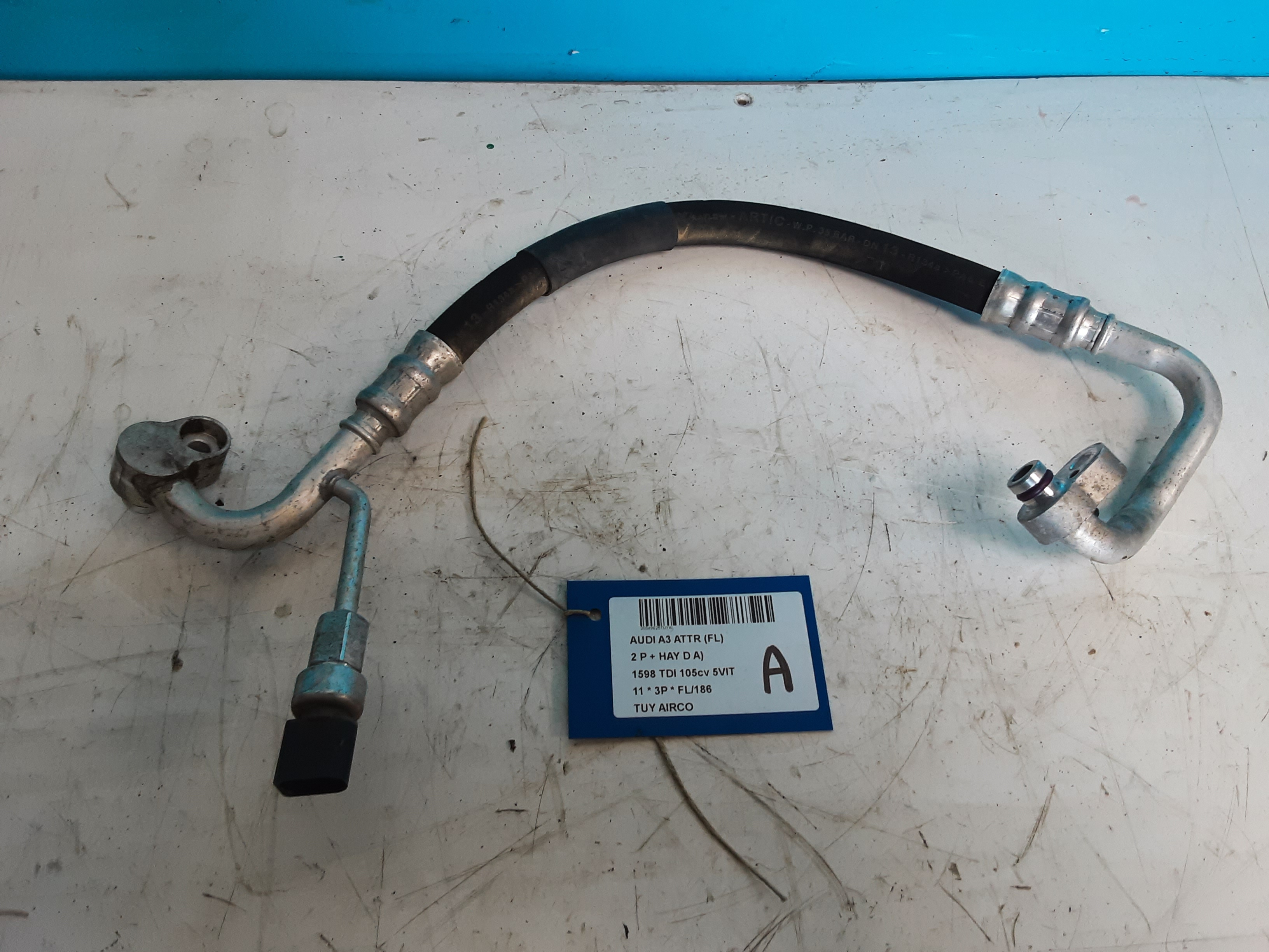TUYAU D&#039;AIRCO Audi A3 8/08 - 12