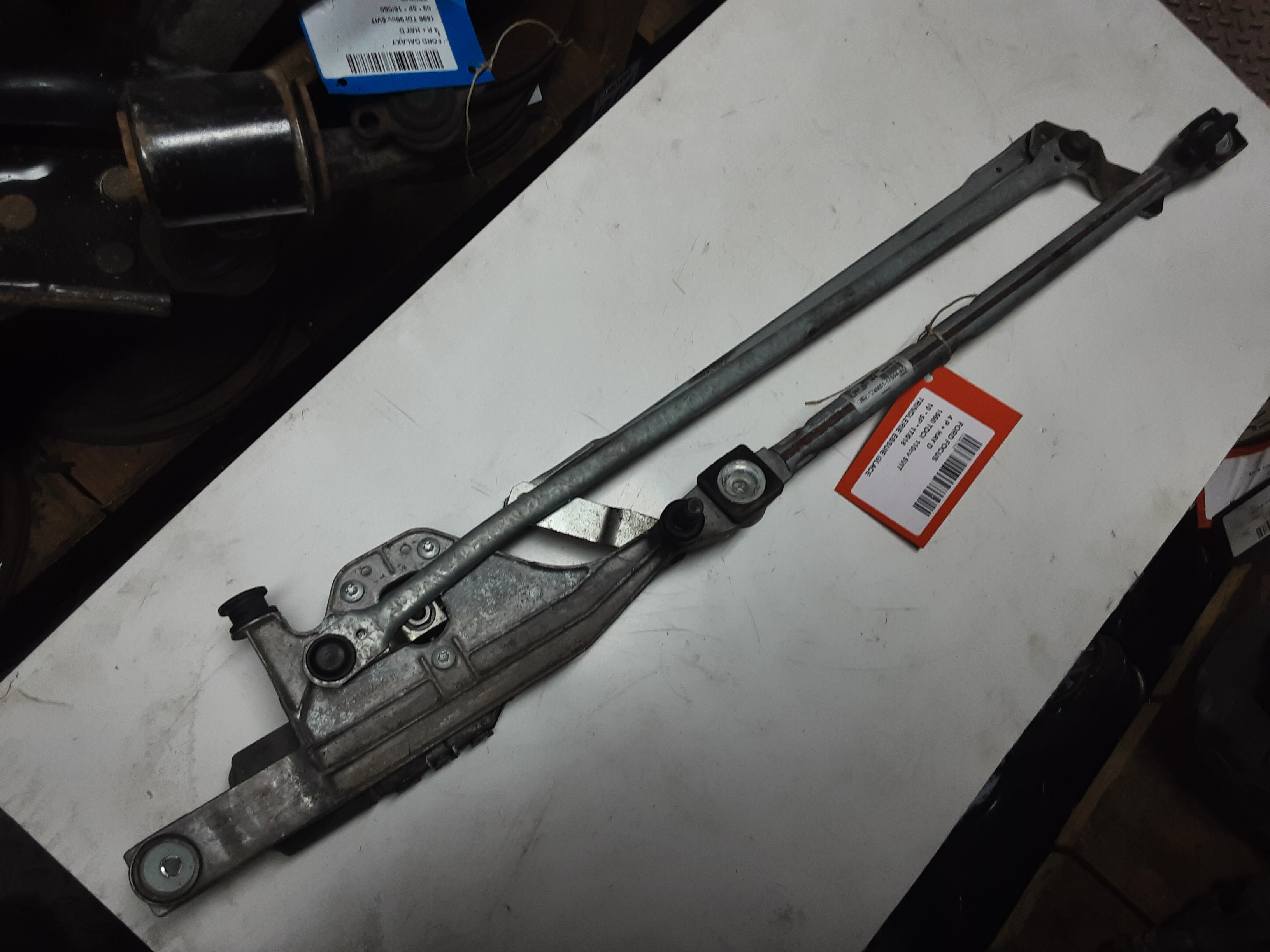 RUITENWISSER MECHANISME Ford FOCUS (3) 08 - 02/11
