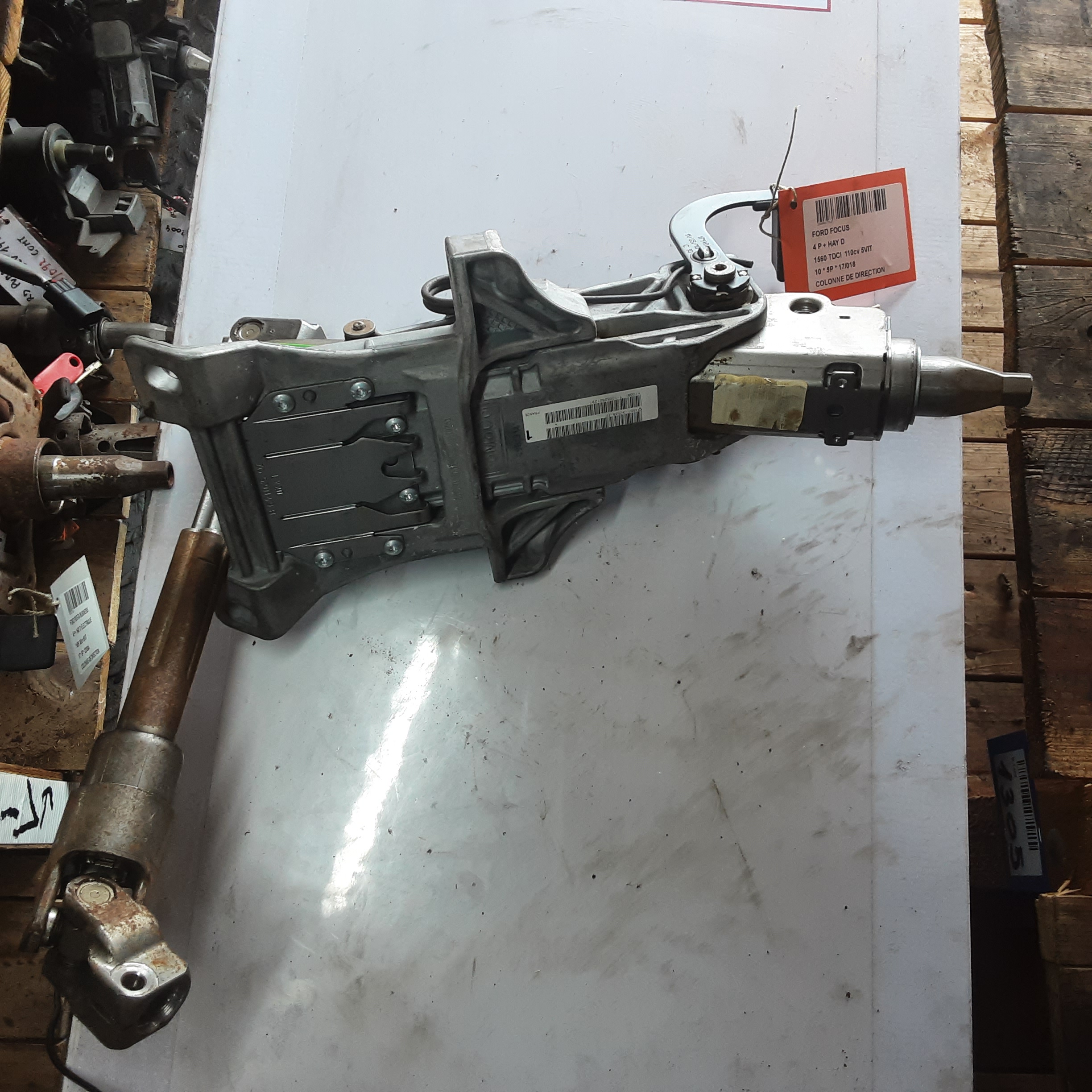 STUURKOLOM Ford FOCUS (3) 08 - 02/11