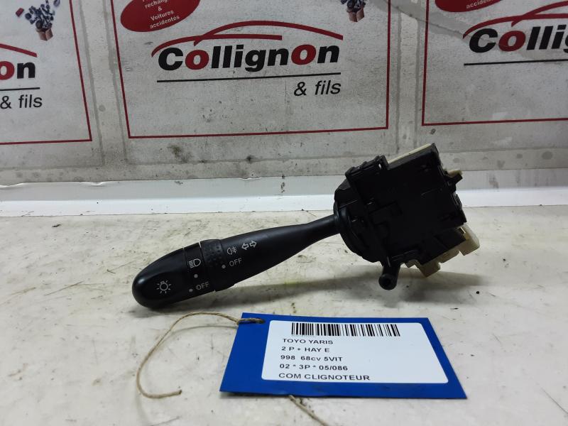 KNIPPERLICHTSCHAKELAAR Toyota YARIS VERSO 00 - 05