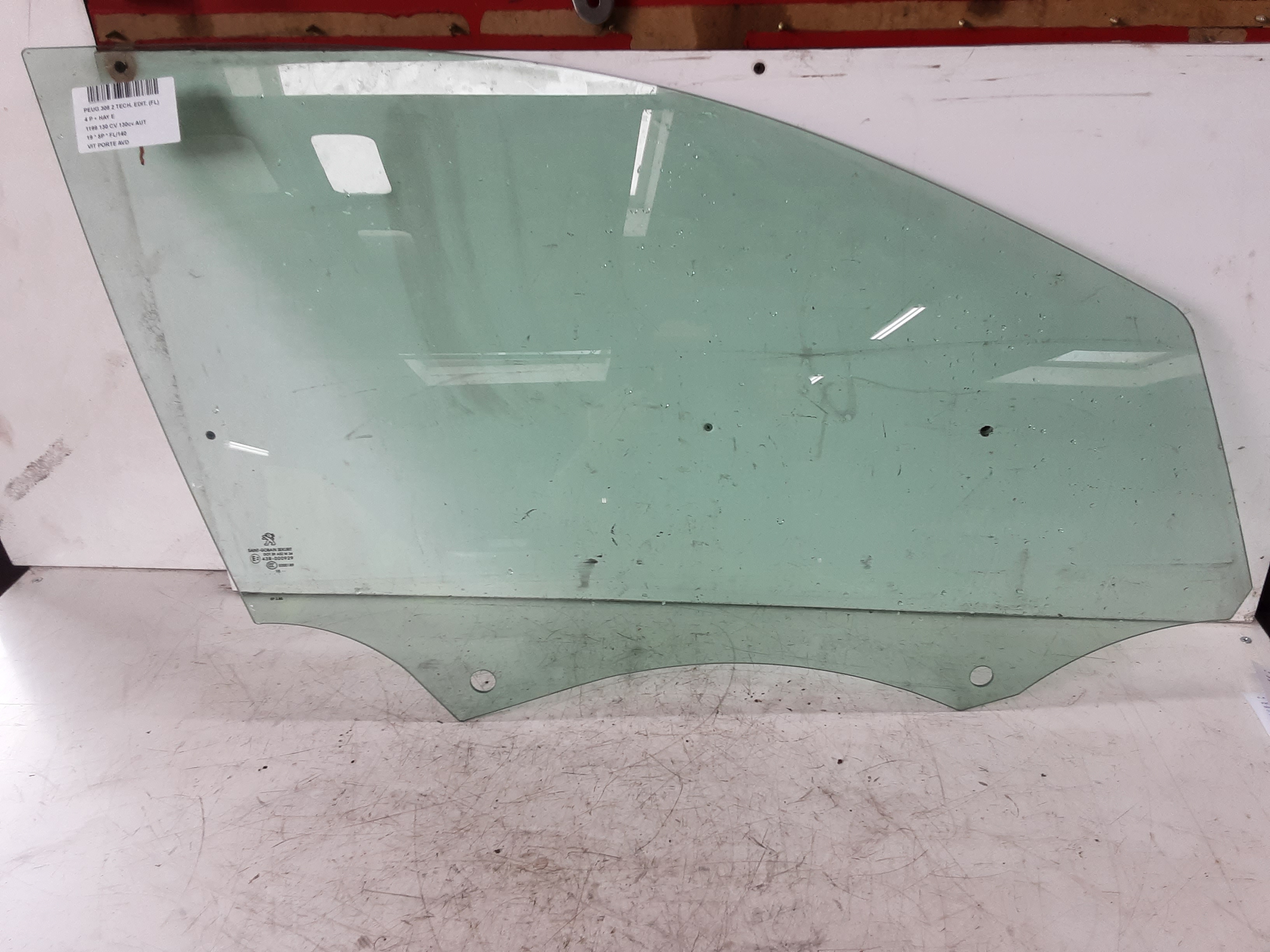 RIGHT FRONT DOOR WINDOW Peugeot 308 (2) 6/17 - 8/21 FaceLift