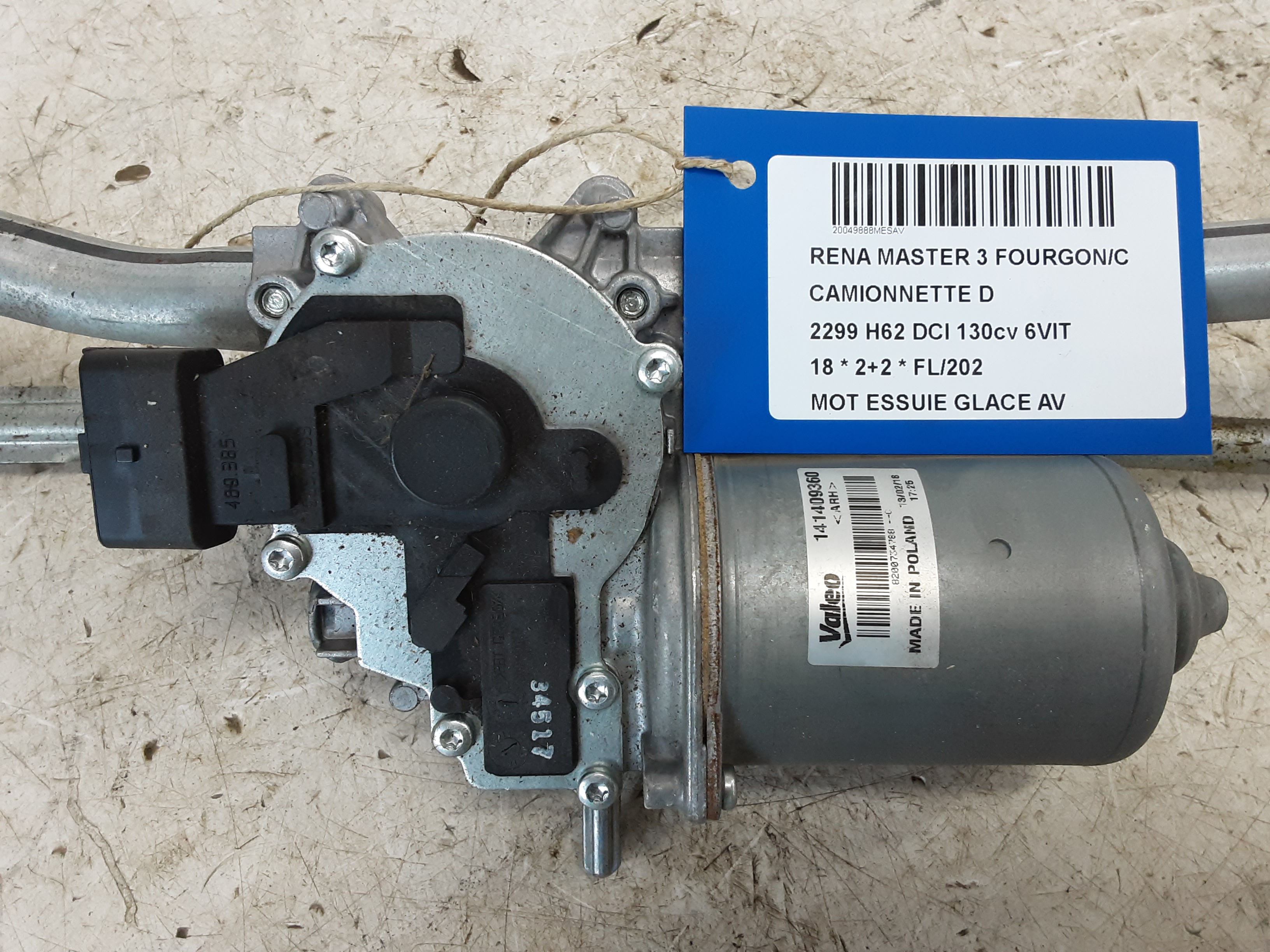 MOTEUR D&#039;ESSUIE-GLACE AVANT Renault MASTER 10 - 8/19