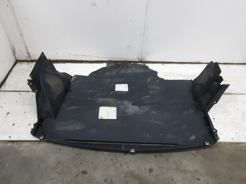 PROTEGE-CARTER CENTRAL Renault MASTER 10 - 8/19