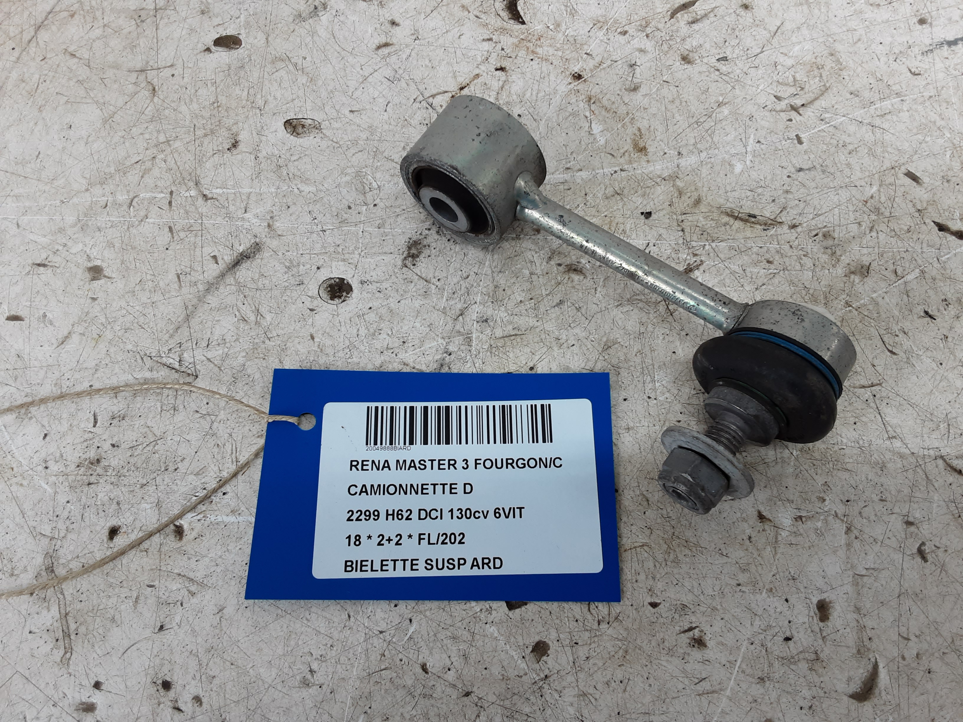 REACTIESTANG ACHTER RECHTS Renault MASTER 10 - 8/19