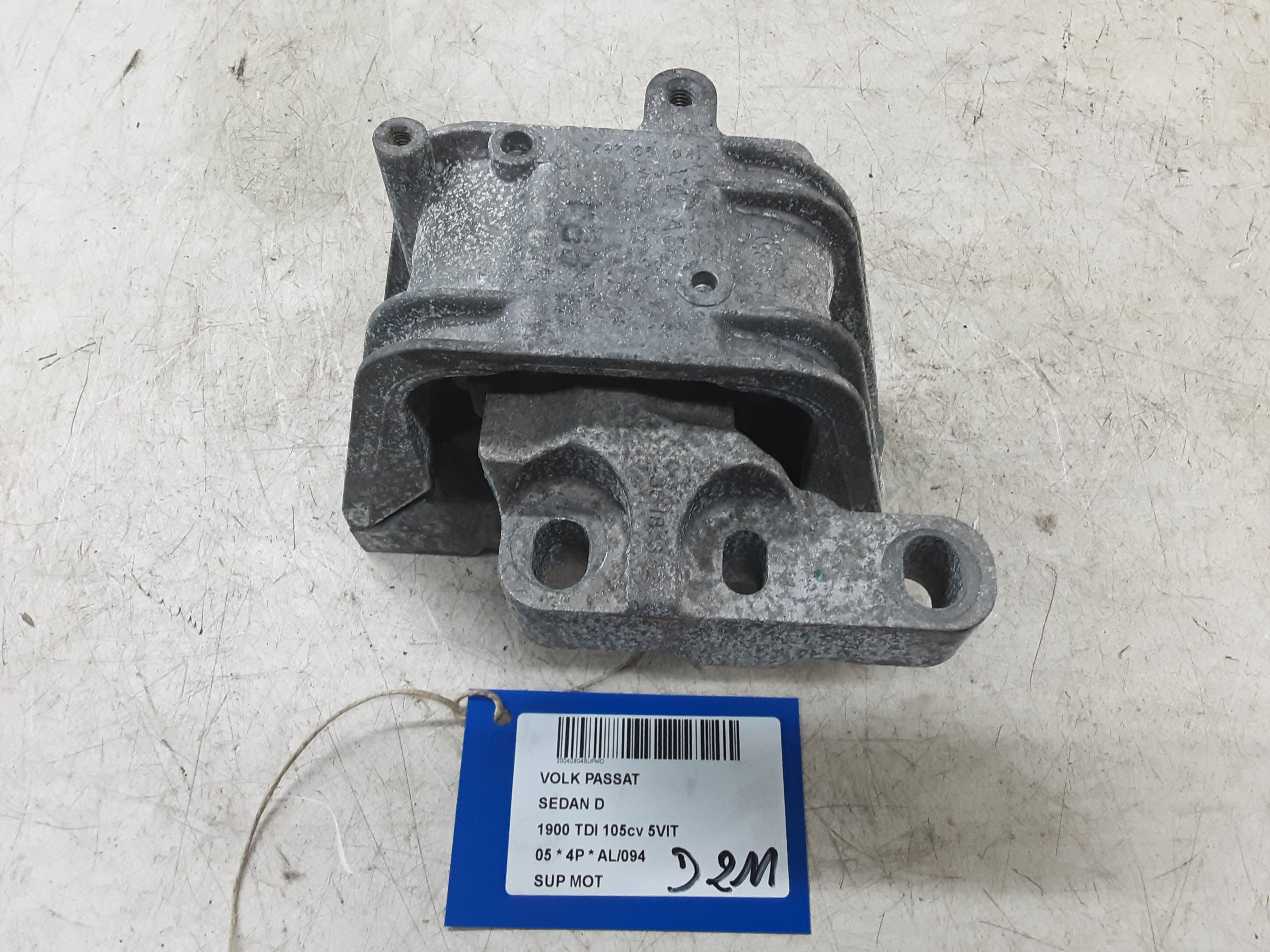 SUPPORT-MOTEUR Vw PASSAT 10/00 - 02/05