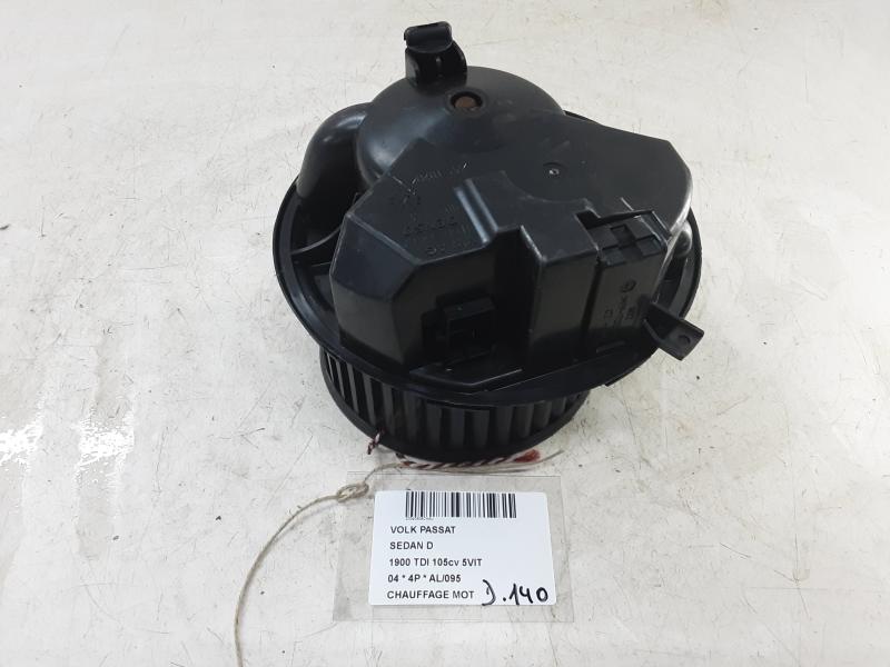 MOTEUR DE CHAUFFAGE Vw PASSAT 10/00 - 02/05