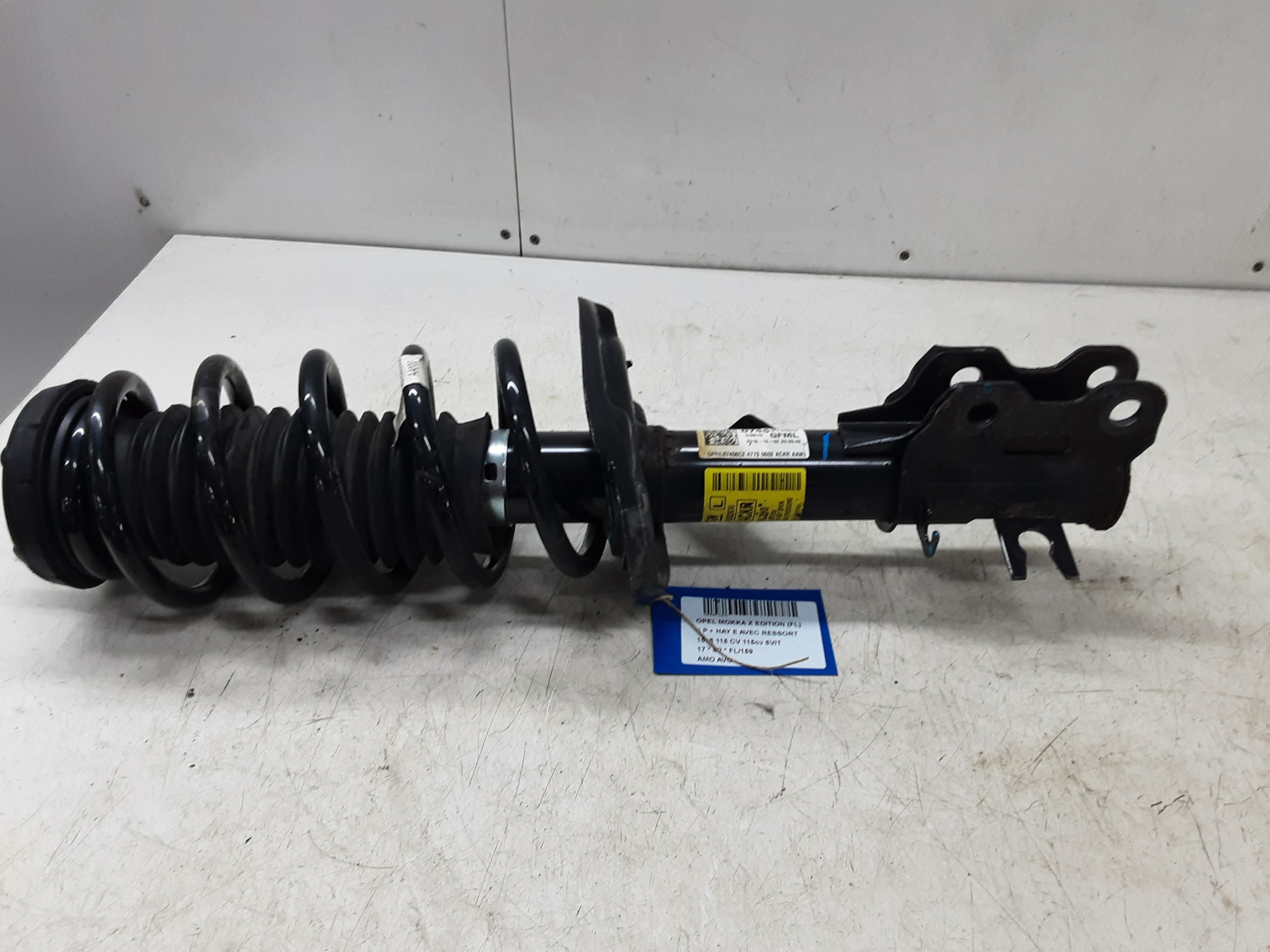 SCHOKBREKER VOOR LINKS Opel MOKKA X 10/16 - 21