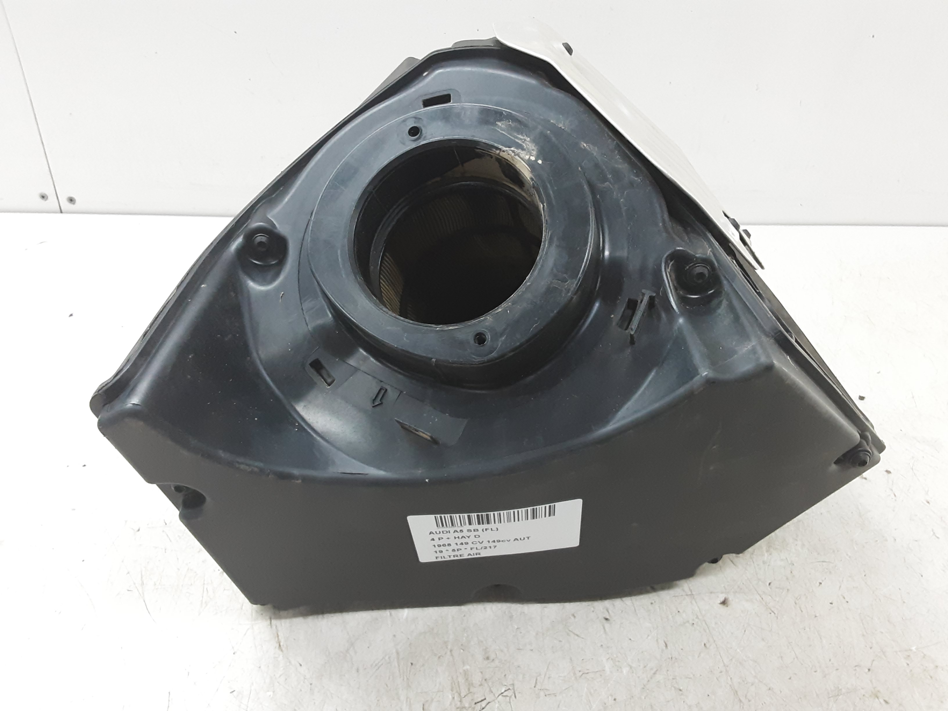 LUCHTFILTER Audi A5 (3) 5/16+