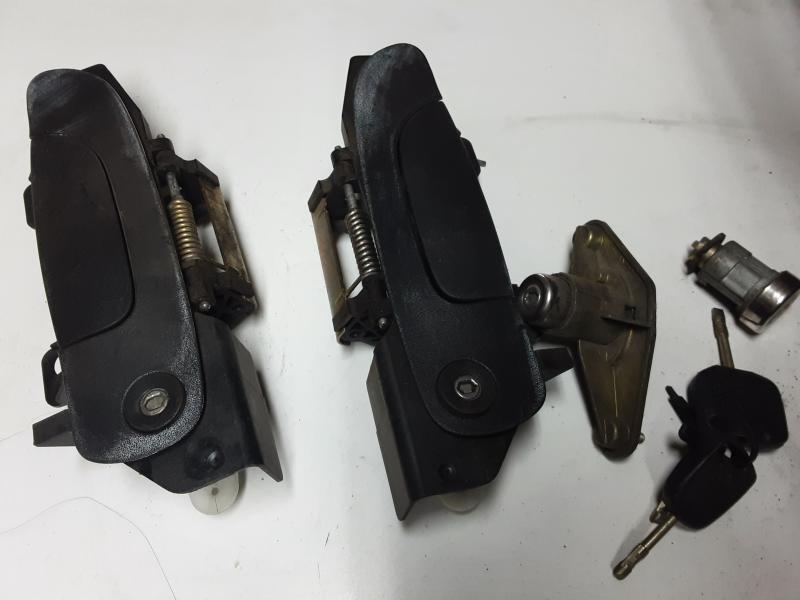 KONTAKTSLOT Ford MONDEO 11/96 -  09/00