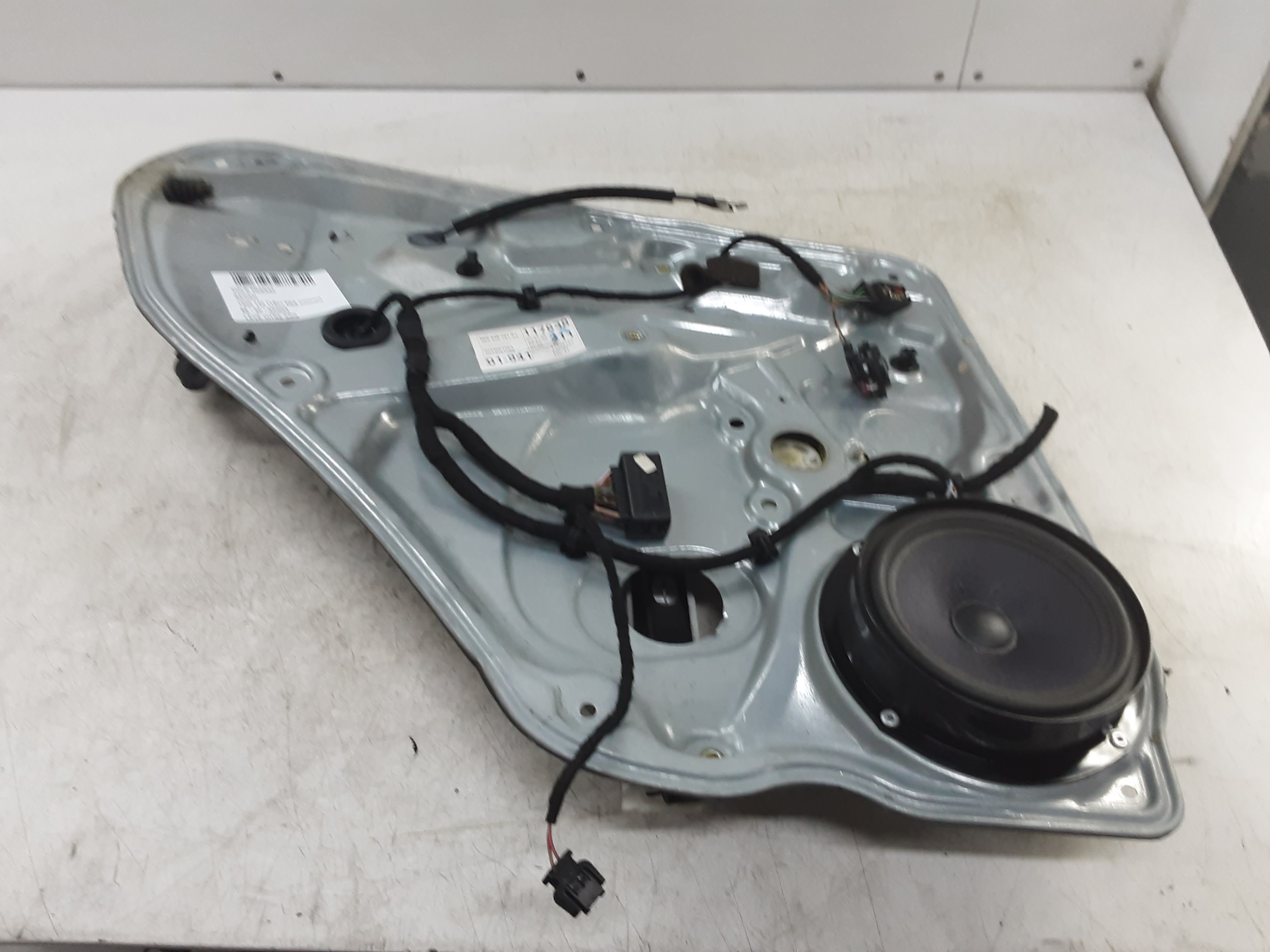 RUITMECHANISME ACHTER LINKS Vw PASSAT 11/96 - 09/00