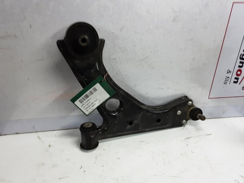TRIANGLE AVANT GAUCHE Opel CORSA D 11/06 - 12/10