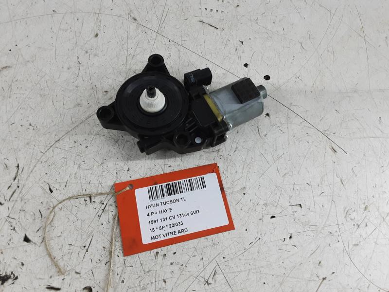 MOTEUR DE VITRE DE PORTE ARRIERE DROITE Hyundai TUCSON (2) 09/15 - 09/18