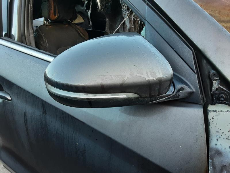 RETRO DROIT Hyundai TUCSON (2) 09/15 - 09/18