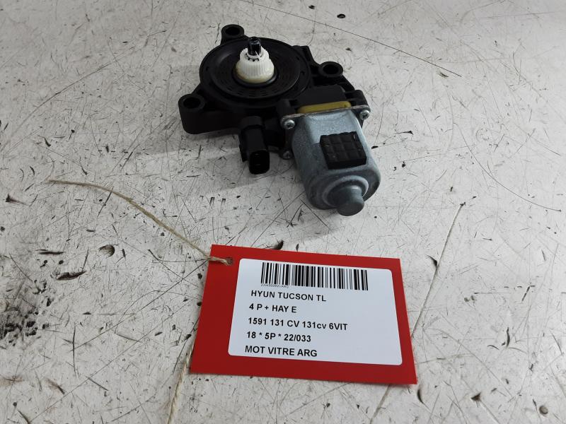 MOTEUR DE VITRE DE PORTE ARRIERE GAUCHE Hyundai TUCSON (2) 09/15 - 09/18