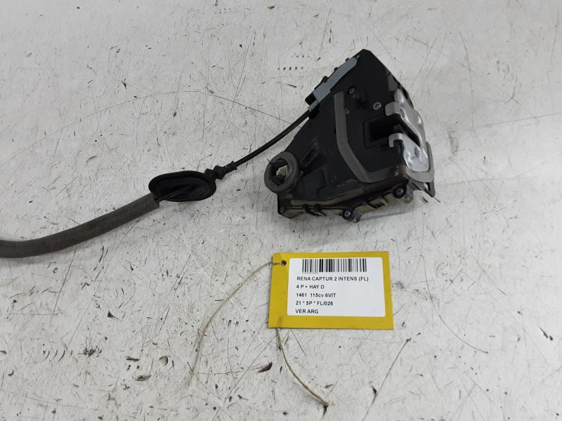 VERGRENDELING ACHTER LINKS Renault CAPTUR (2) 01/20+